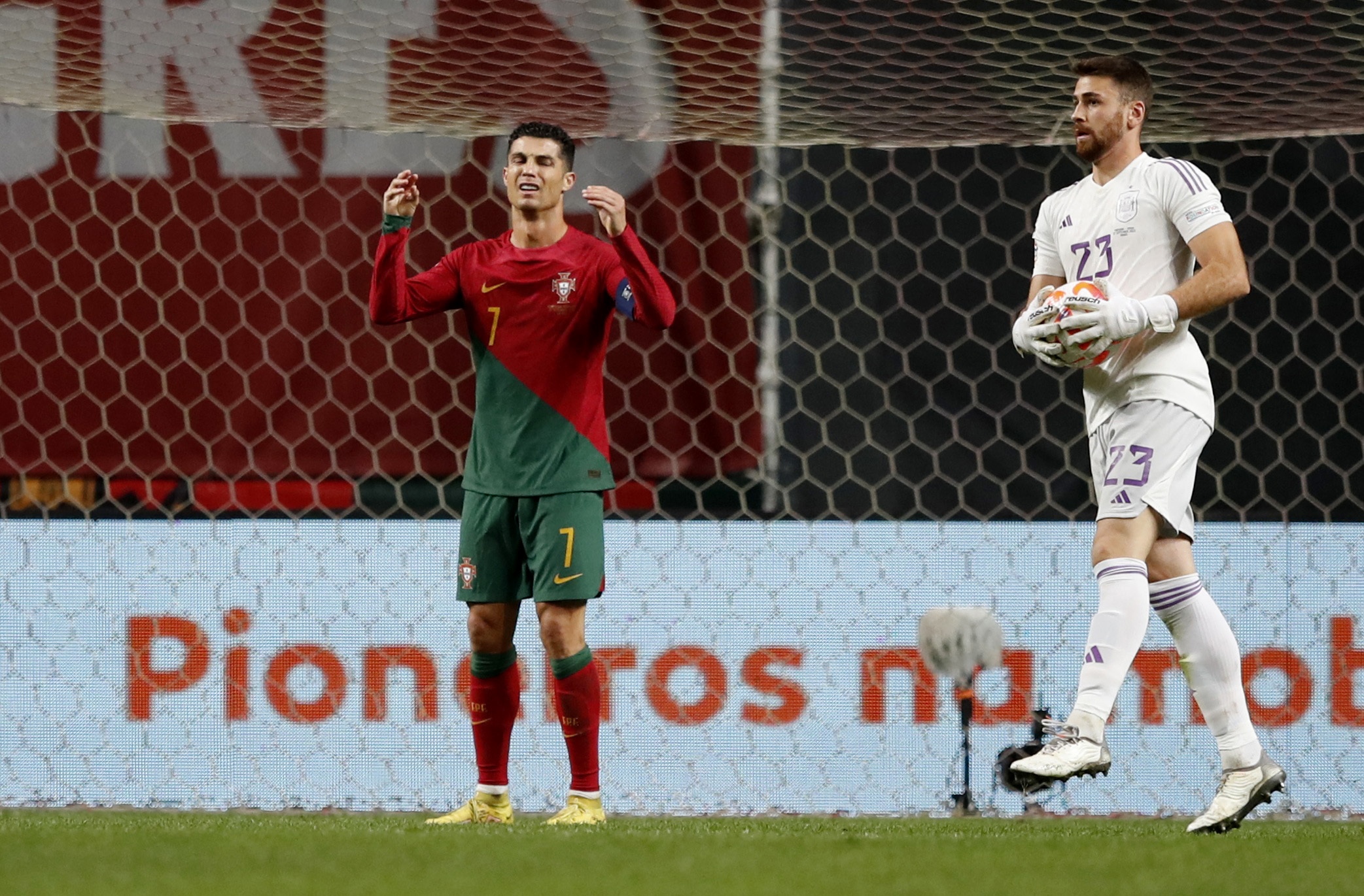 El agónico gol ante Portugal con el que España clasificó al Final 4 de la Nations League y provocó el fastidio de Cristiano Ronaldo