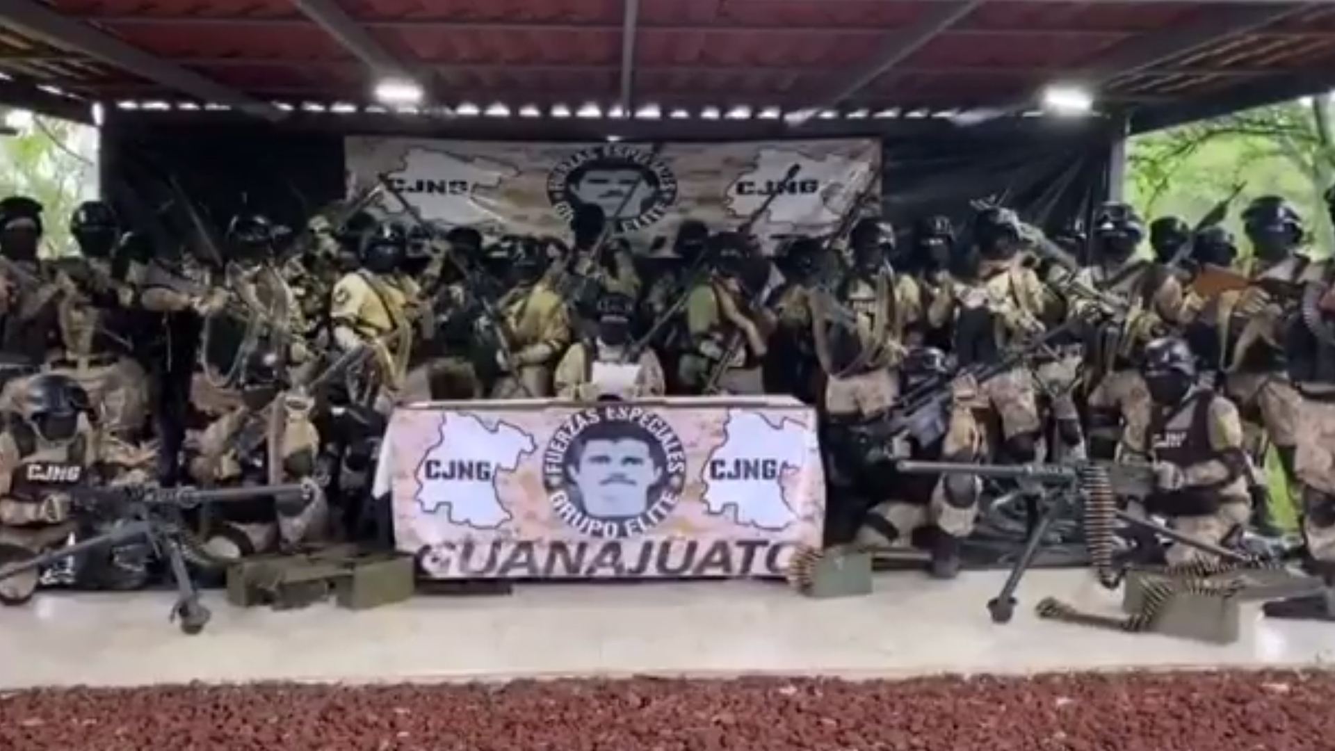 CJNG Grupo Élite reaparición para declarar "liberado" el estado de Guanajuato tras la detención de El "Marro" (Foto: Captura de pantalla)