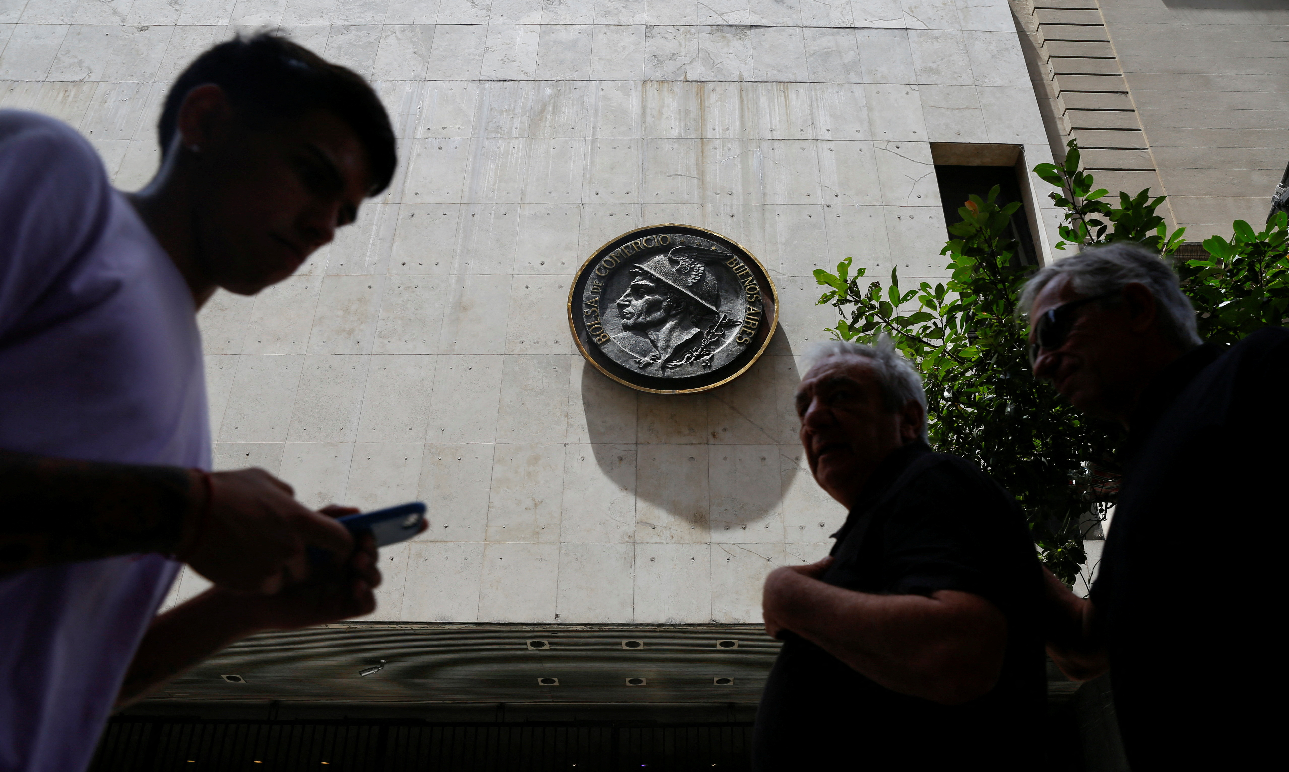 El riesgo electoral argentino creci&oacute; m&aacute;s que el riesgo pa&iacute;s