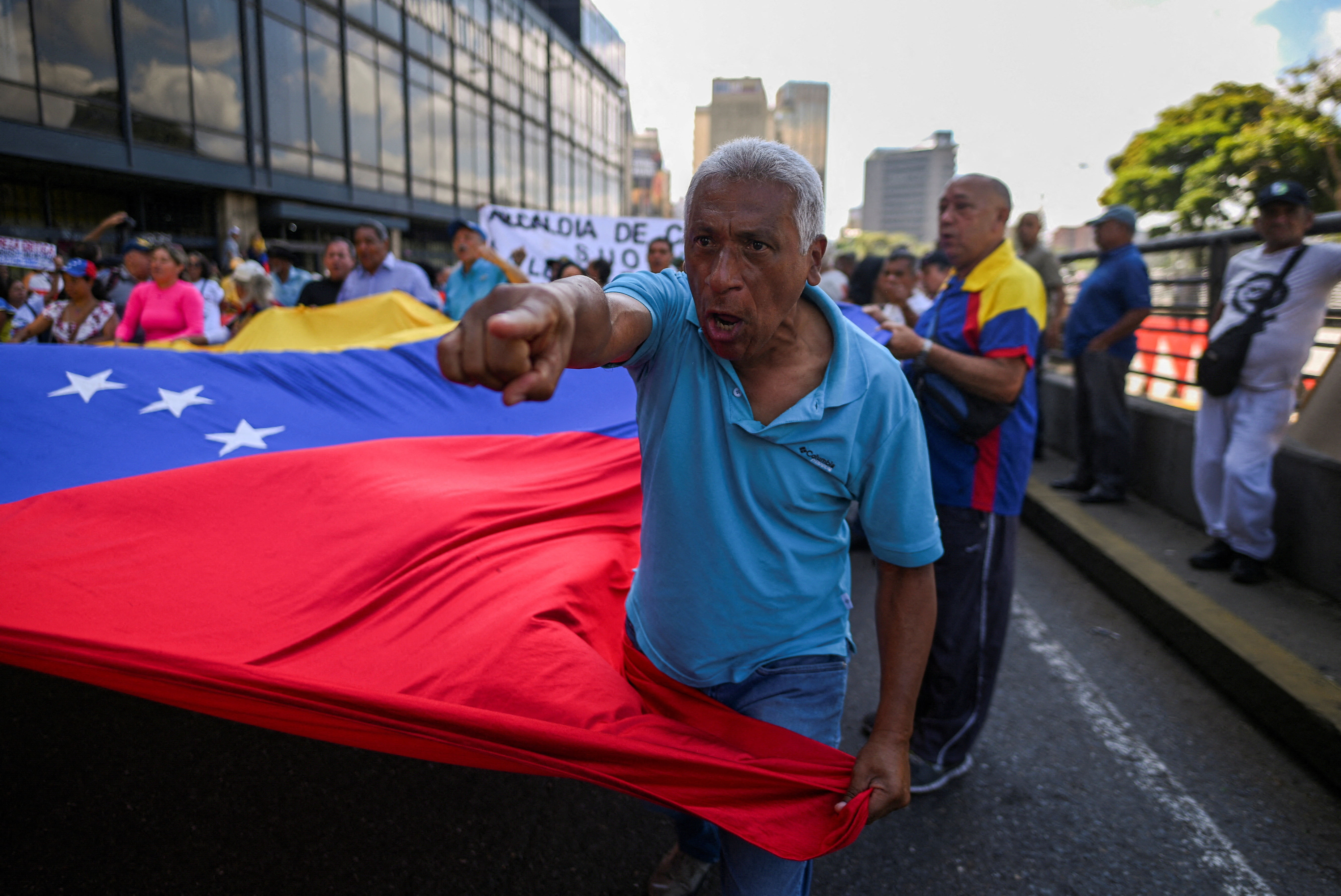 Crisis en Venezuela: trabajadores protestaron para exigir la liberación de seis sindicalistas