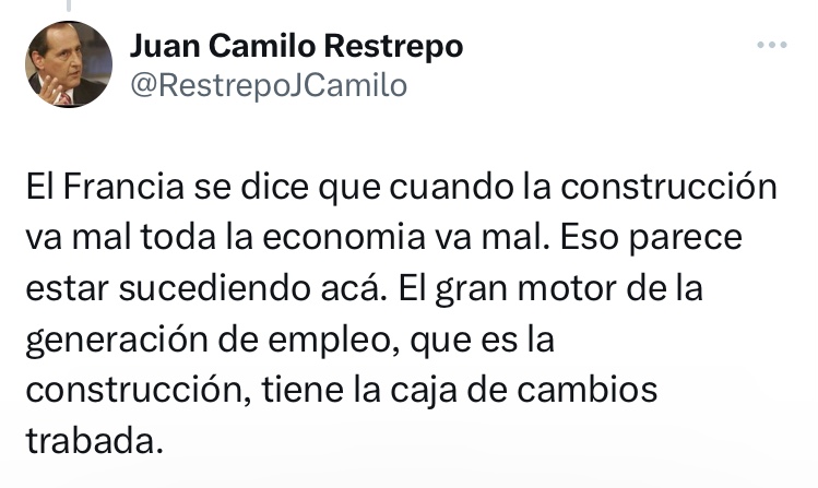 Tuit de Juan Camilo Restrepo.