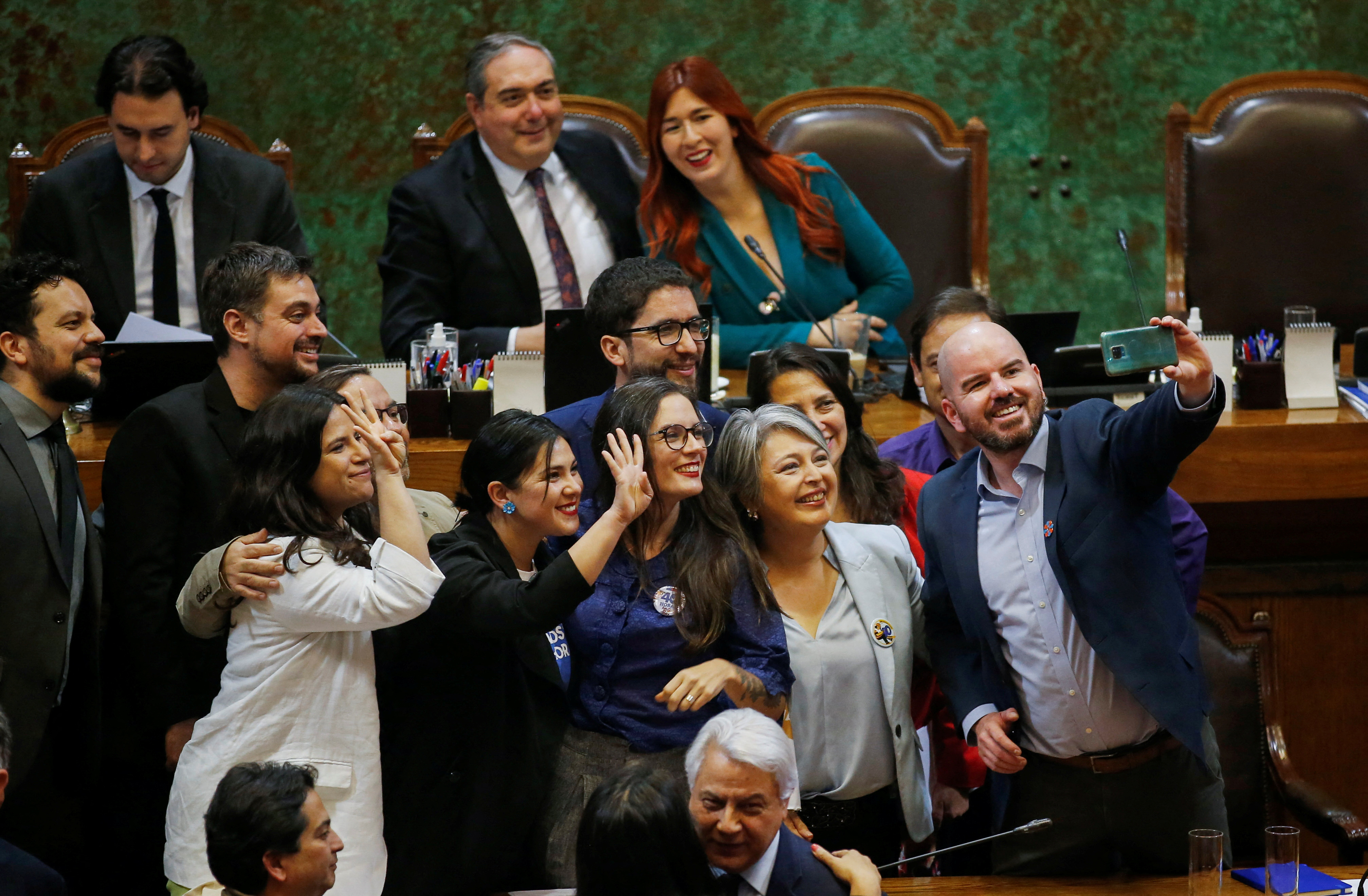 El Parlamento chileno aprobó la reducción de la jornada laboral de 45 a 40 horas semanales