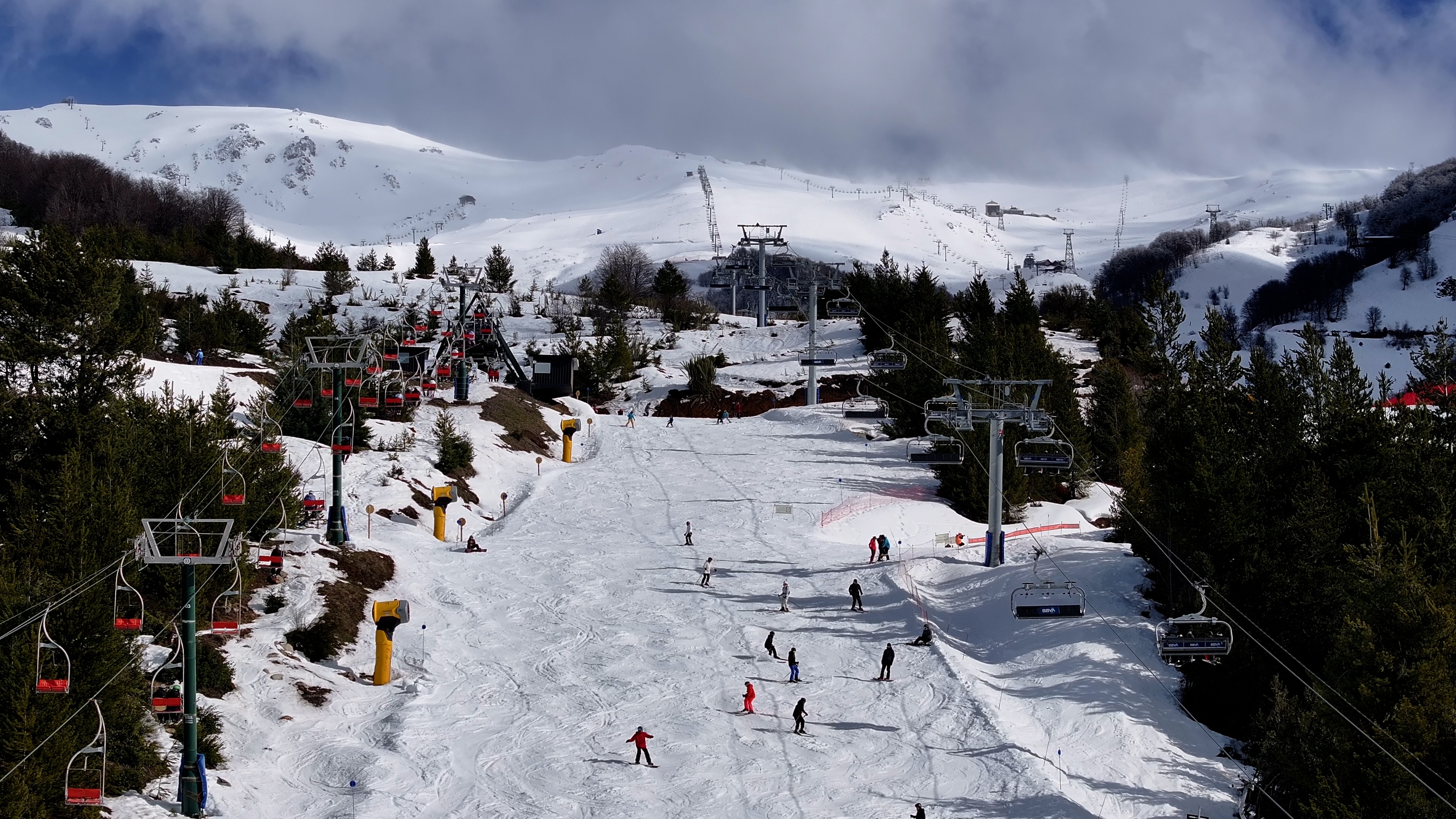 Vacaciones de invierno: hubo 5,9% m&aacute;s de turistas y ayud&oacute; el arribo de 400.000 extranjeros, en especial brasile&ntilde;os