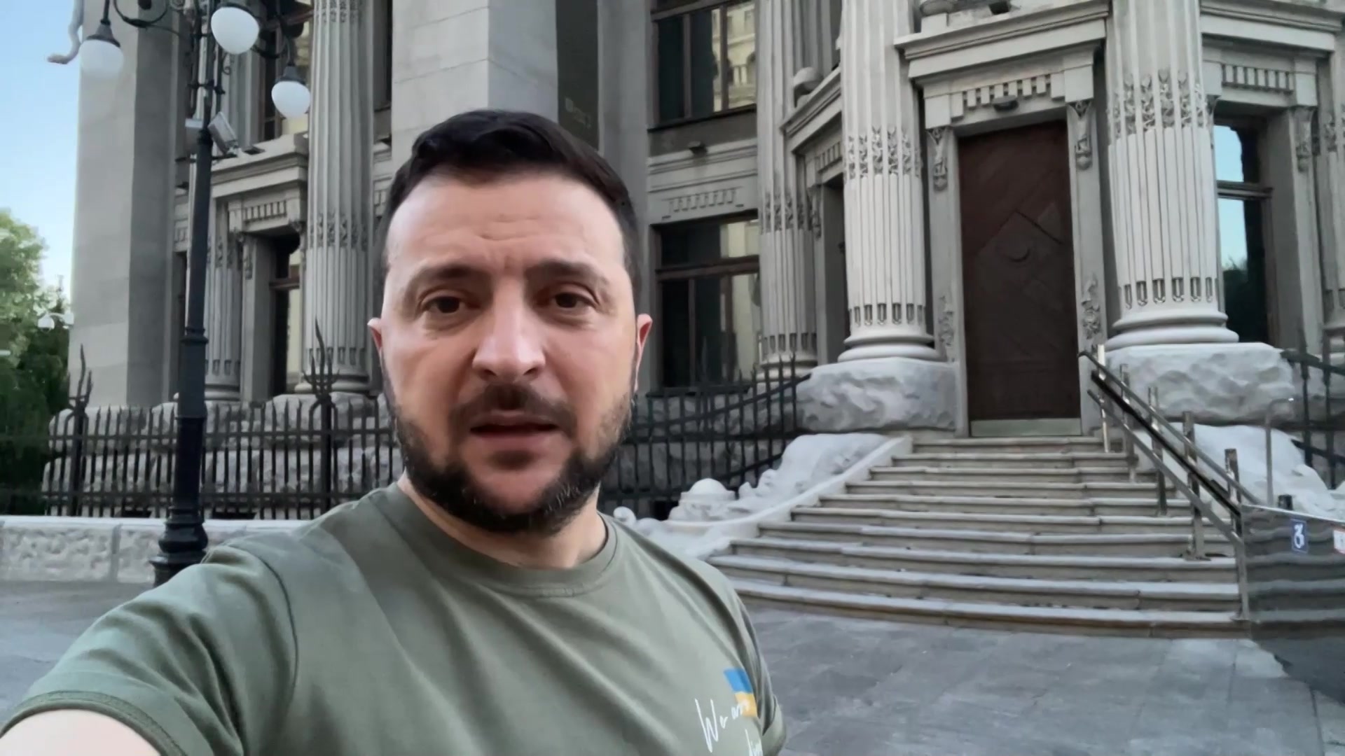 Zelensky aseguró que la batalla en Severodonetsk es probablemente una de las más difíciles de esta guerra

