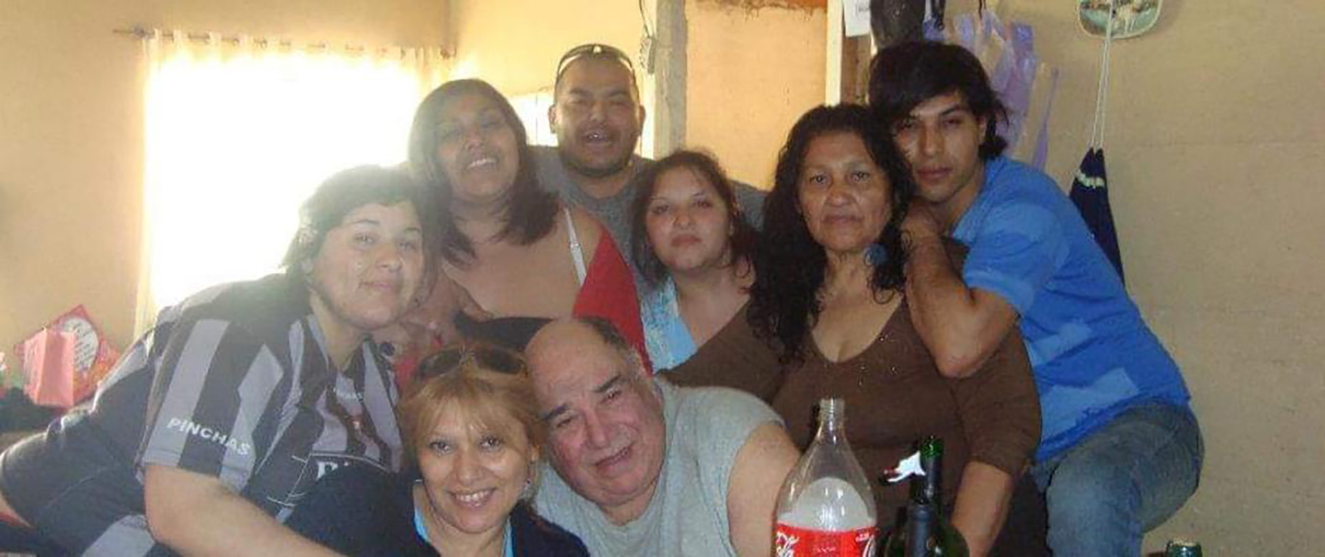 En familia en la casa que compartían