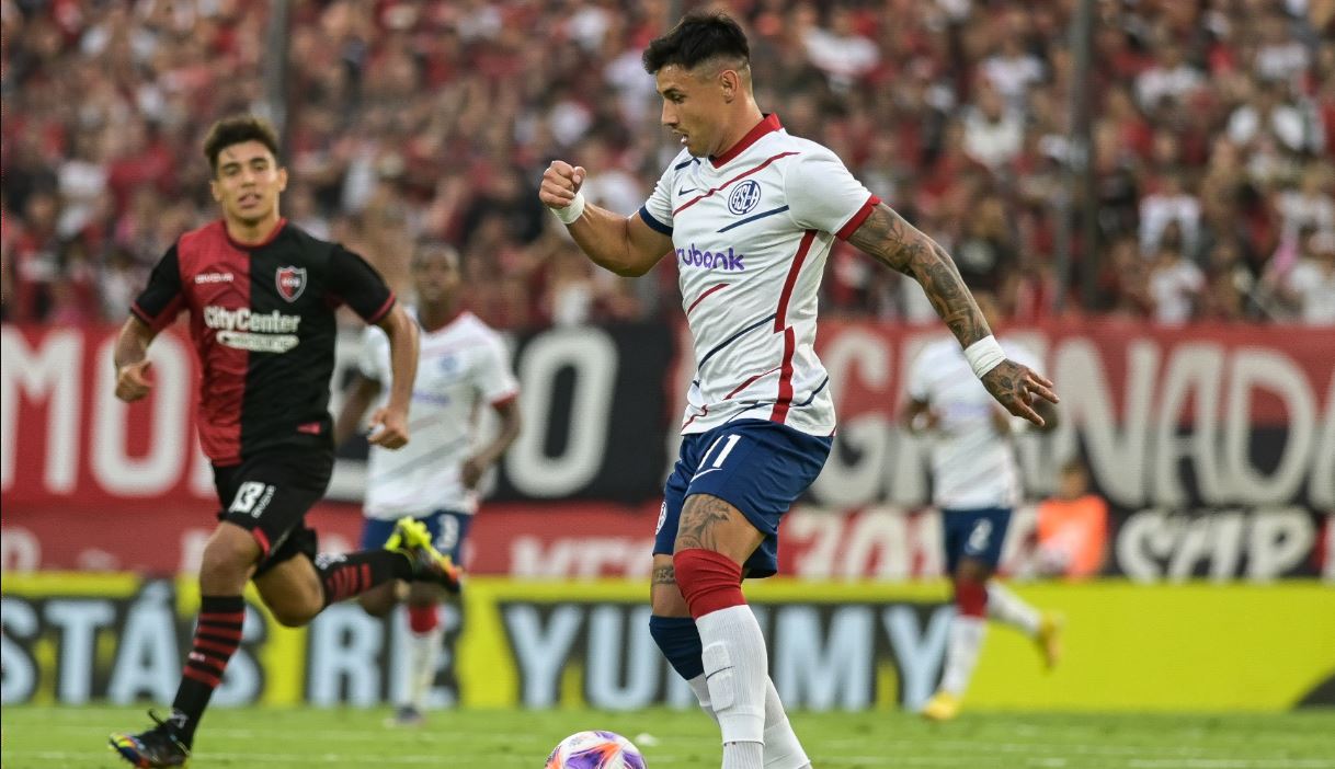 San Lorenzo la pasa mal en Rosario, pero resiste y empata 0-0 con Newell’s