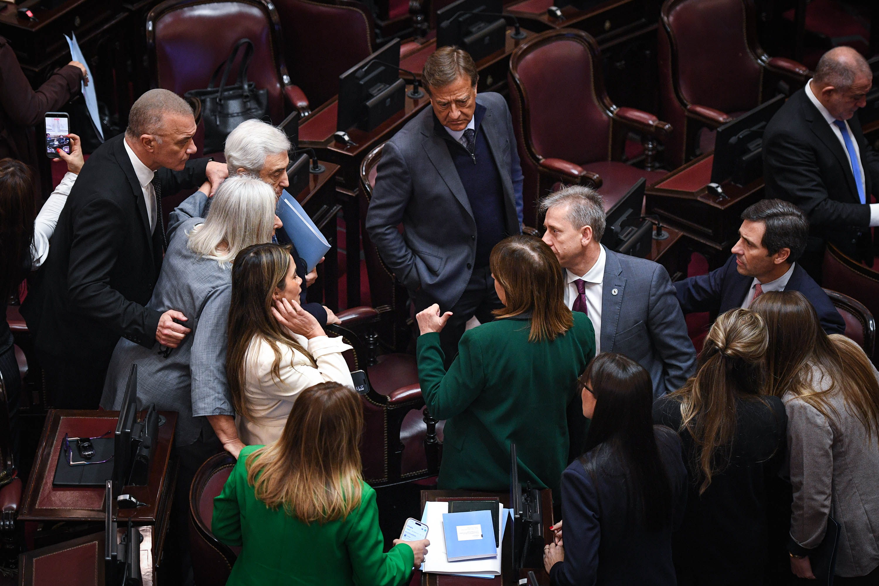 Senado: la oposici&oacute;n critic&oacute; a Milei por la crisis con Brasil y Bullrich le pidi&oacute; a Lula que regrese el embajador