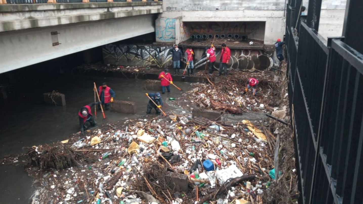 La basura es el principal enemigo en temporada de lluvias Foto: (Comisión del Agua del Estado de Mexico)