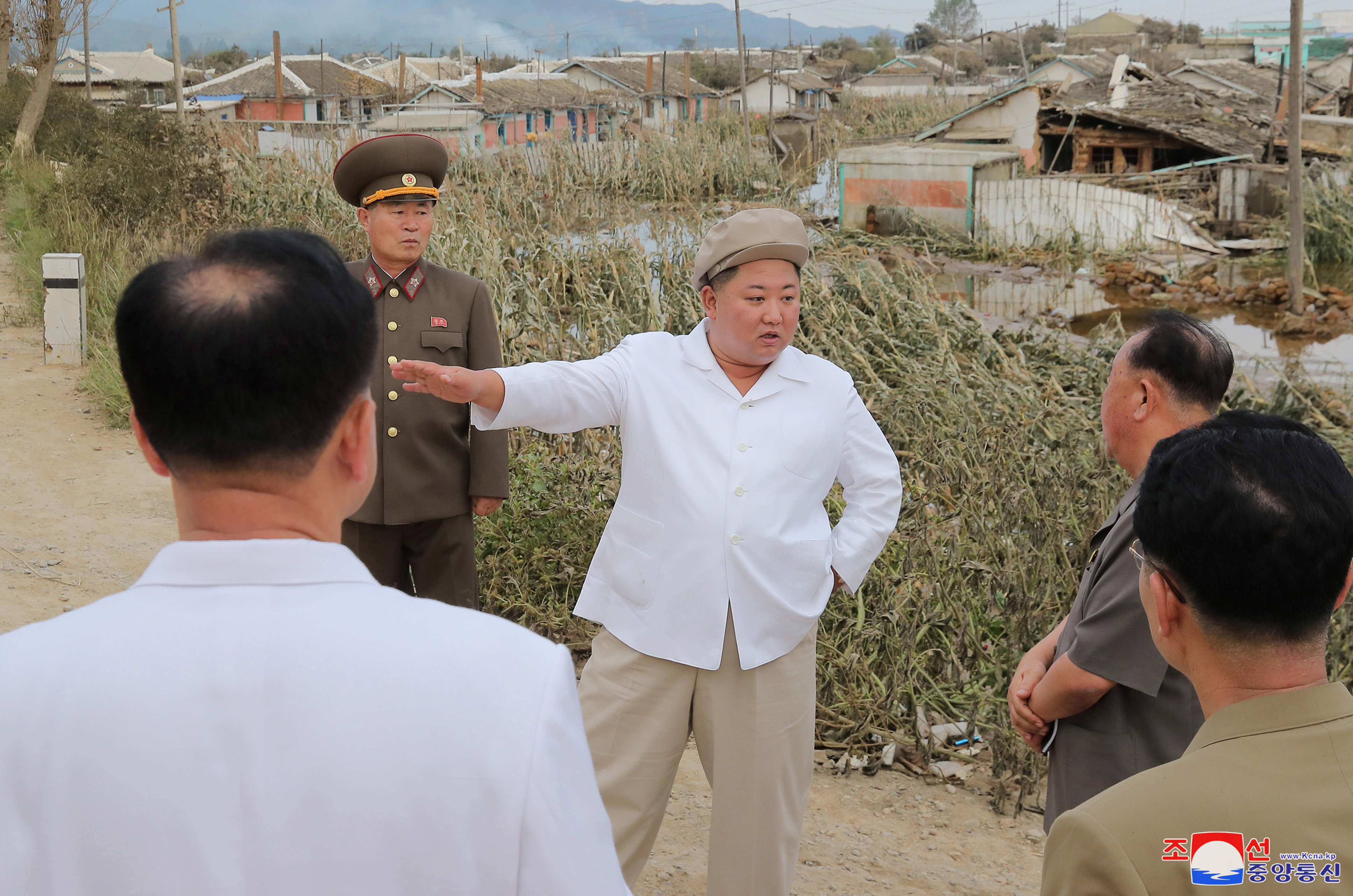 La tormenta tropical Khanun dejó hubo 88 muertos, 164 heridos y unas 63.000 personas sin hogar en Corea del Norte (KCNA via REUTERS)