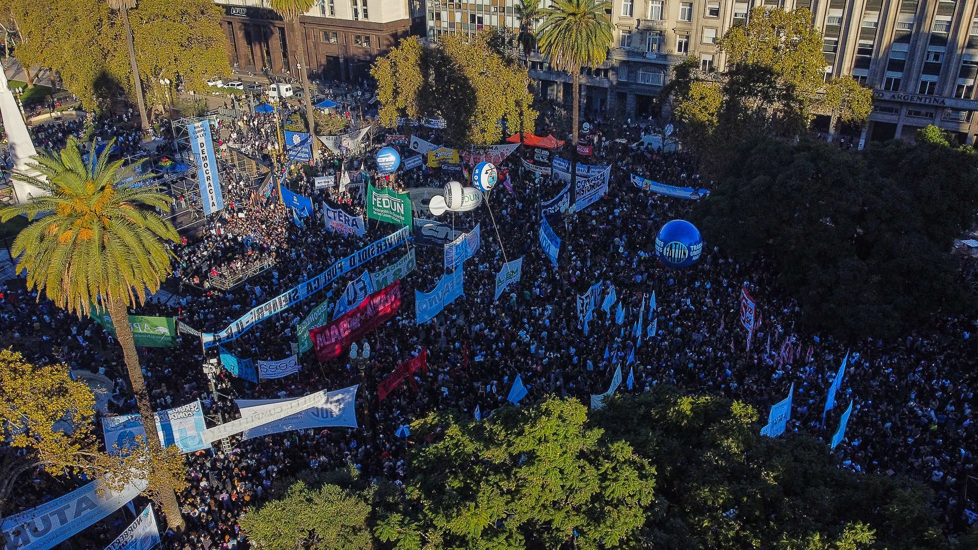 Acuerdo entre el Gobierno y las universidades: qu&eacute; incluye la recomposici&oacute;n salarial y los nuevos fondos