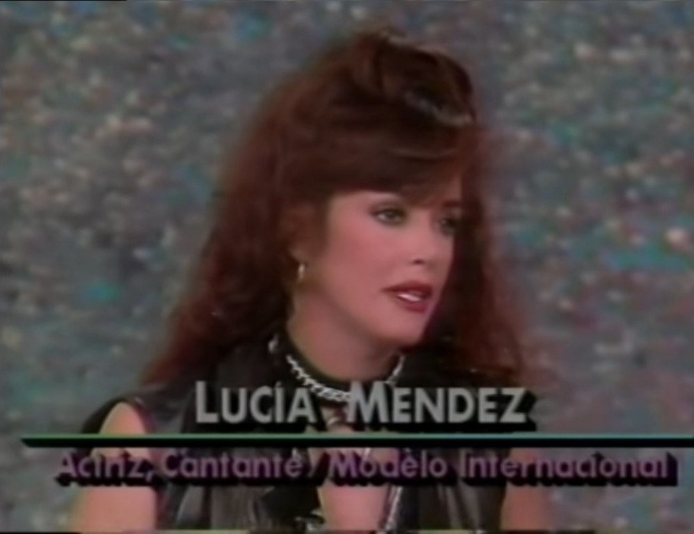 Además de la actuación, Lucía Méndez también ha tenido una amplia trayectoria como cantante (Captura: YouTube Viktor Manuel Vikmar)