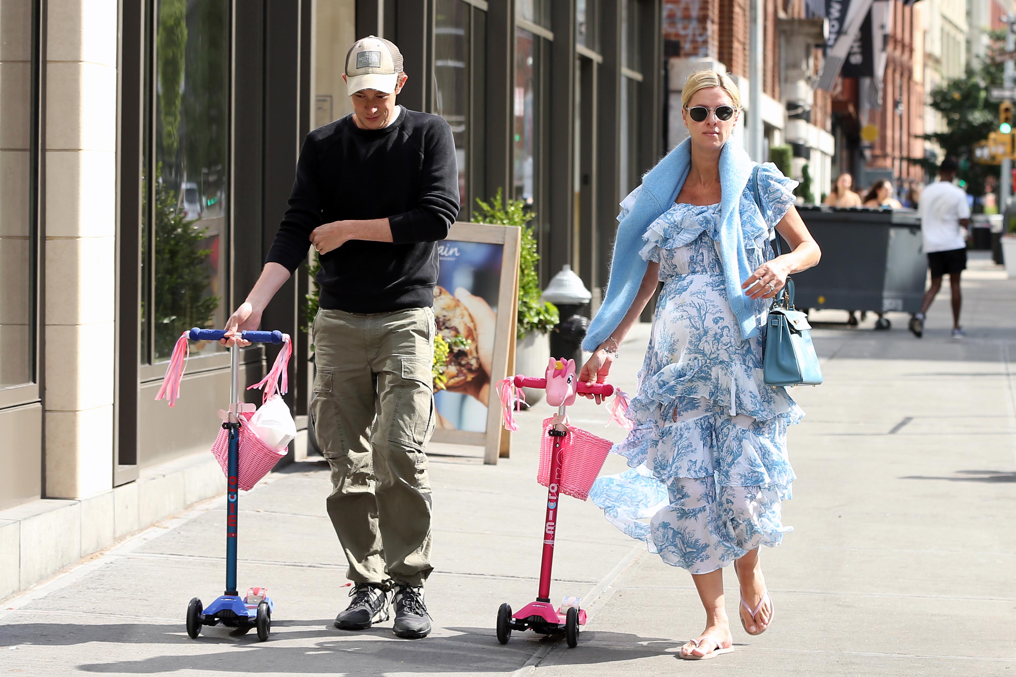 Nicky Hilton and her husband, James Rothschild, bought skateboards as a gift for their daughters in anticipation of the arrival of their baby, since she is pregnant about to give birth