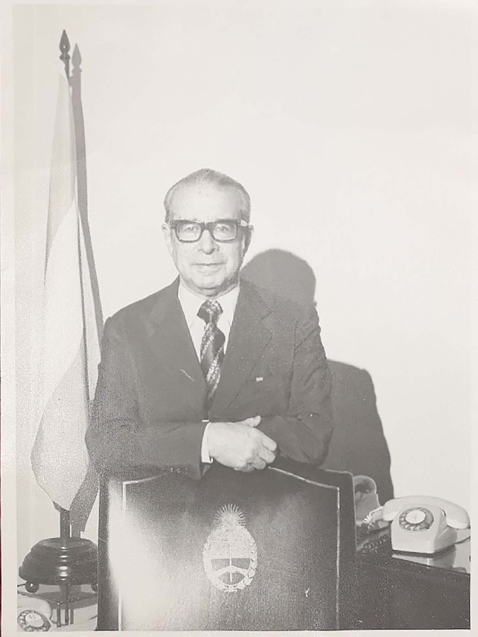 Antonio J. Benitez