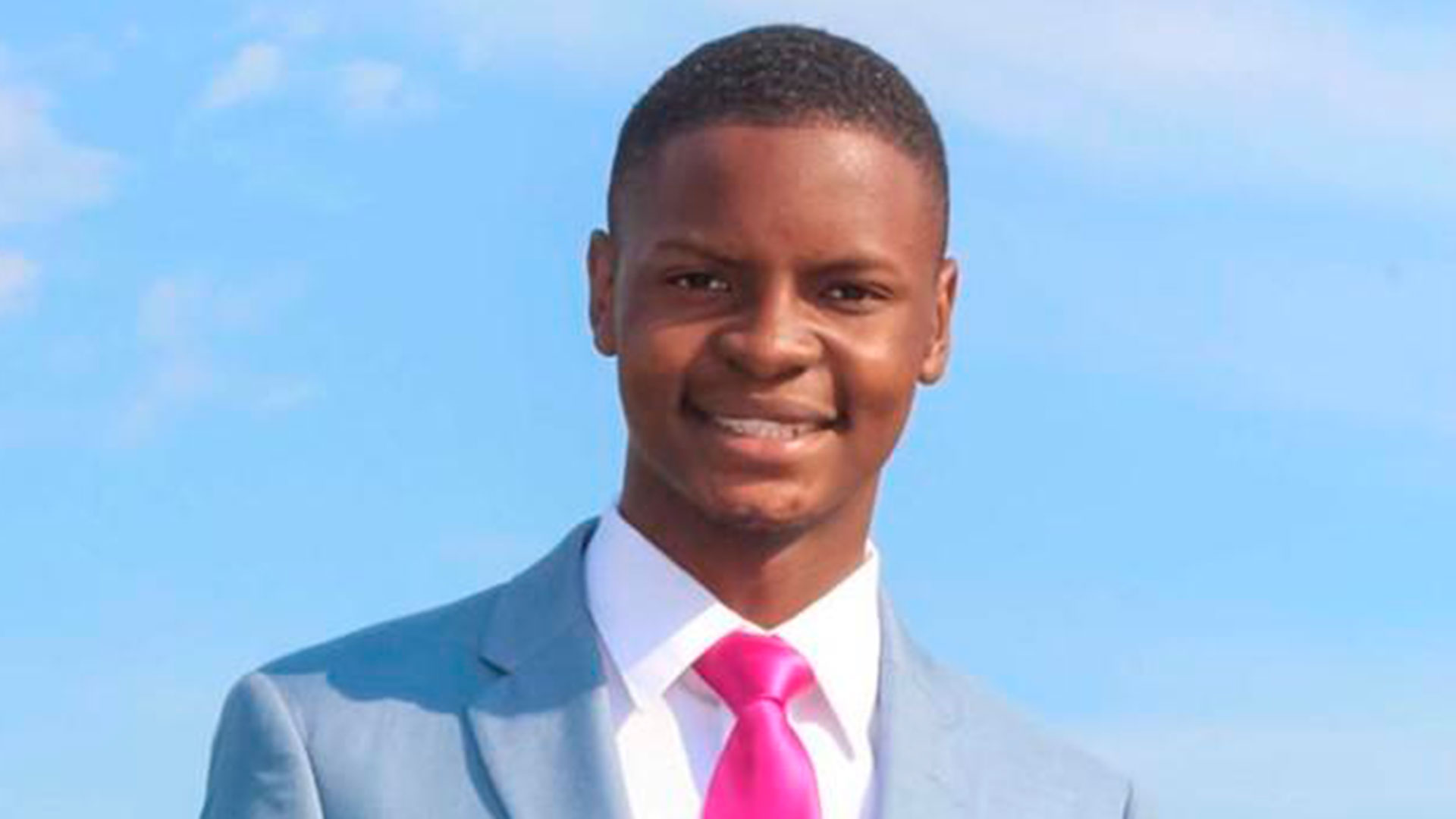 Un estudiante universitario de 18 años fue elegido alcalde de una ciudad de Arkansas