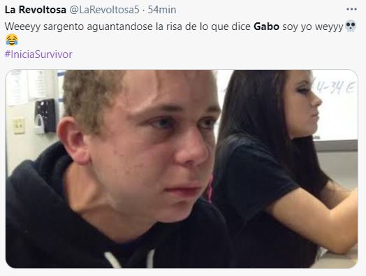 Meme de un usuario sobre la reacción de Sargento Rap ante lo que decía Gabo Cuevas (Foto: captura de pantalla de Twitter)