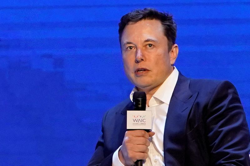 Elon Musk considera que la inteligencia artificial tiene el potencial para destruir a la humanidad. (REUTERS/Aly Song)