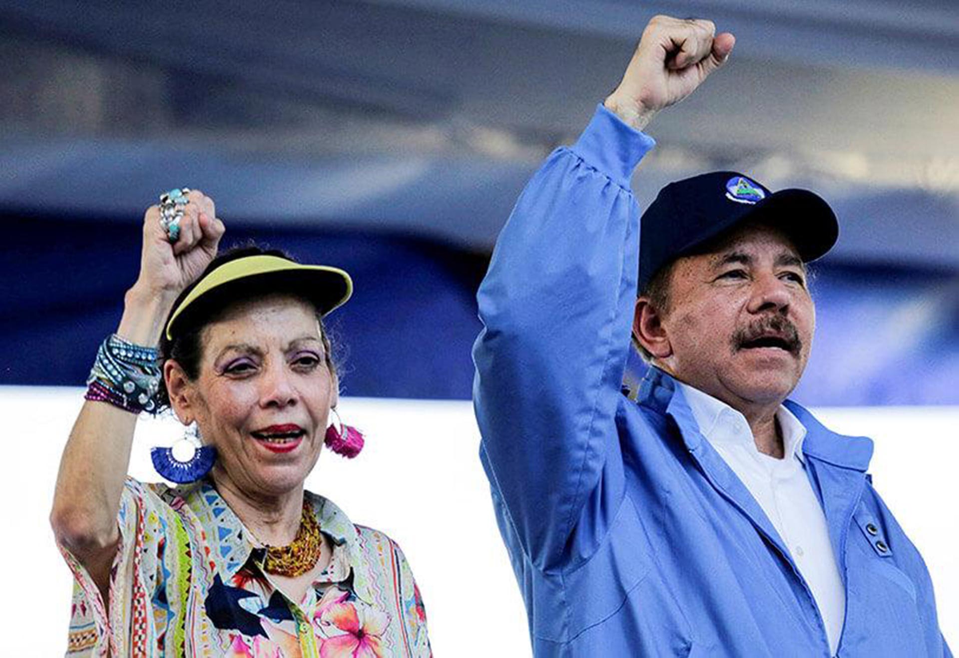 Daniel Ortega y Rosario Murillo marchan hacia una reelección segura con un sistema electoral de “dados cargados”. (Foto Reuters)
