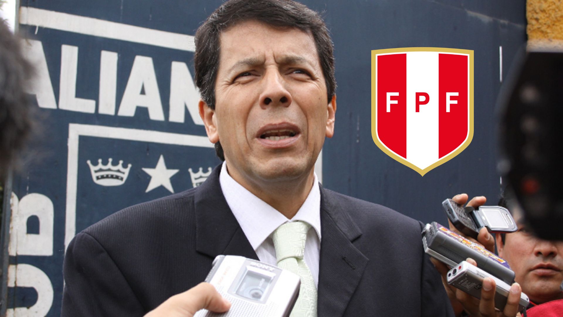 El provocador mensaje del delegado de Alianza Lima a la FPF: “Cristal  favorecido e Indecopi no denunciaría publicidad engañosa” - Infobae