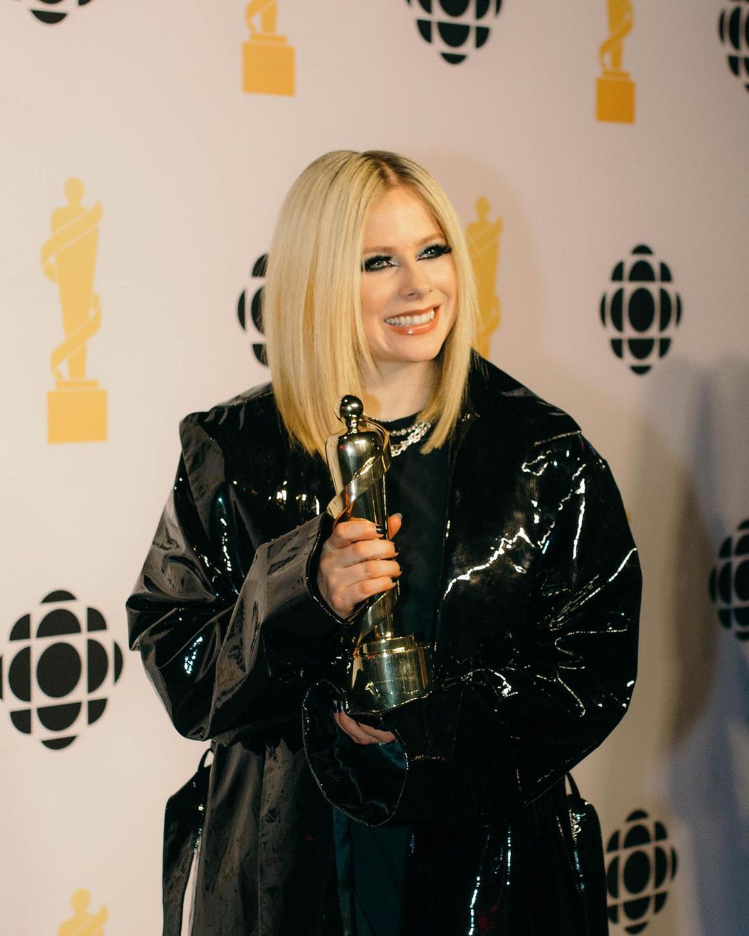 El Momento En Que Avril Lavigne Fue Interrumpida En Los Premios Juno