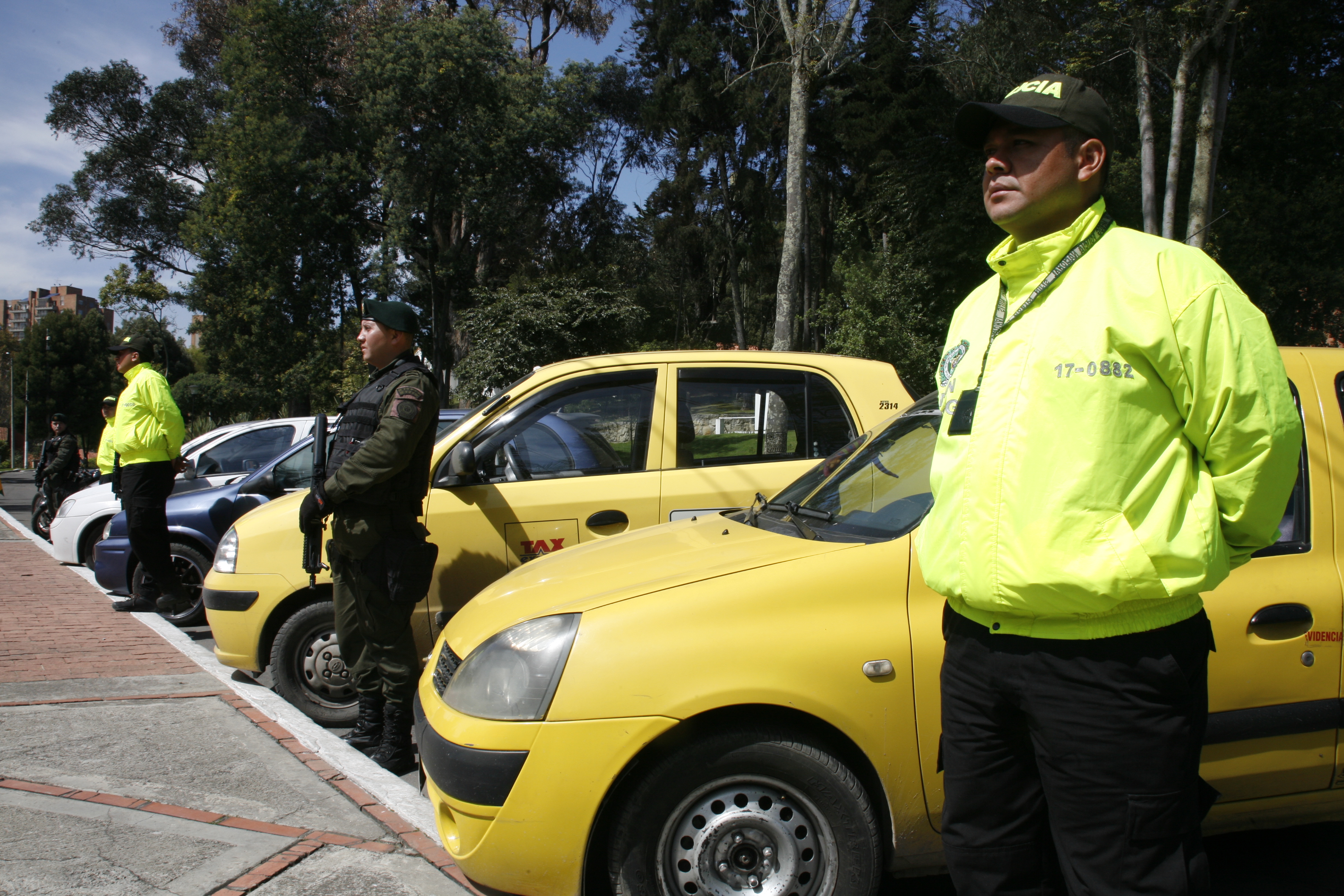 Capturado taxista mientras le hacía paseo millonario a un extranjero en Bogotá