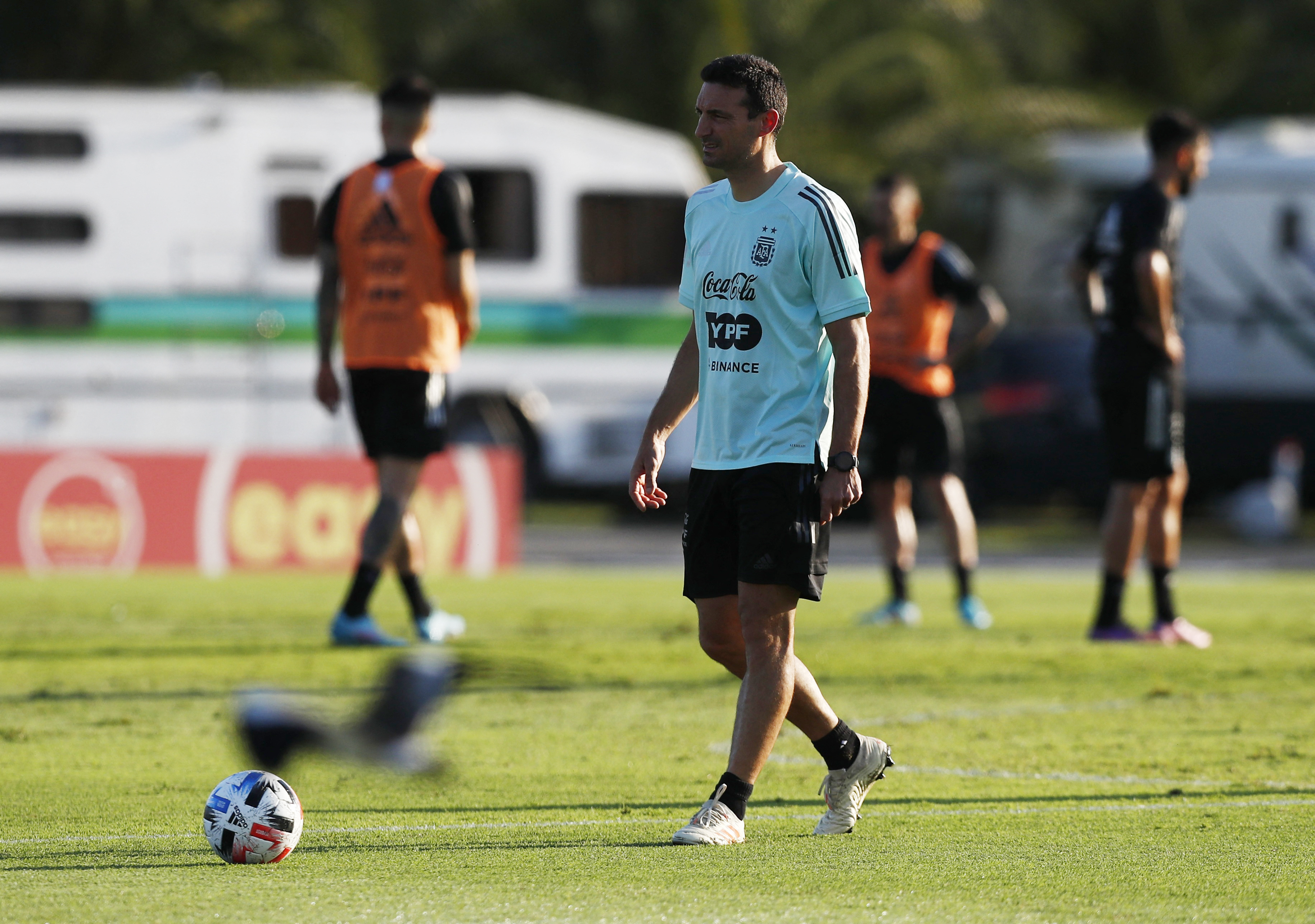 彼がワールドカップでアグエロを提供した場所 彼が引用した若者のデビュー そして引き分けへの夢 ベネズエラ以前のスカローニからの13のフレーズ Infobae