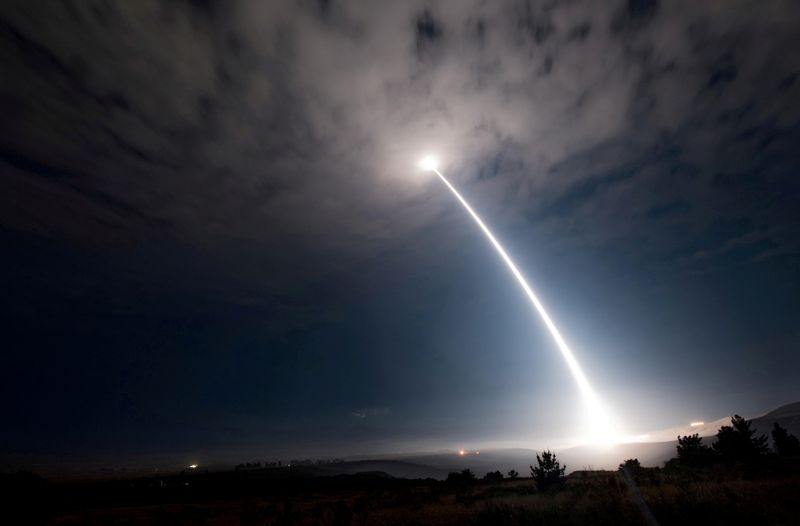 Estados Unidos probó con éxito un misil balístico de largo alcance con capacidad nuclear