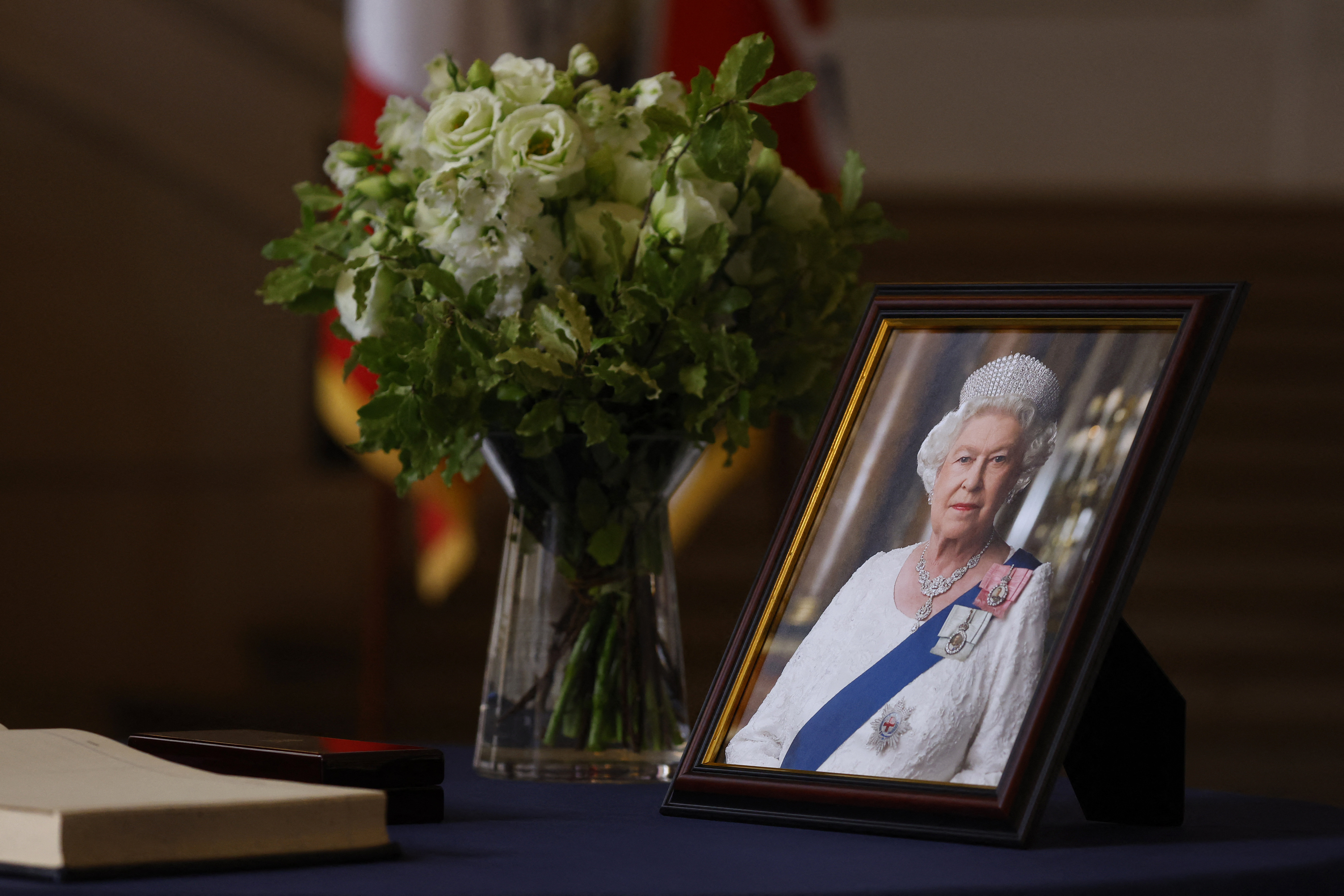 Где похоронят королеву. Похороны королевы Елизаветы 2022. Похороны Елизаветы 2. Похороны королевы Елизаветы. Похороны Елизаветы королевы Великобритании.