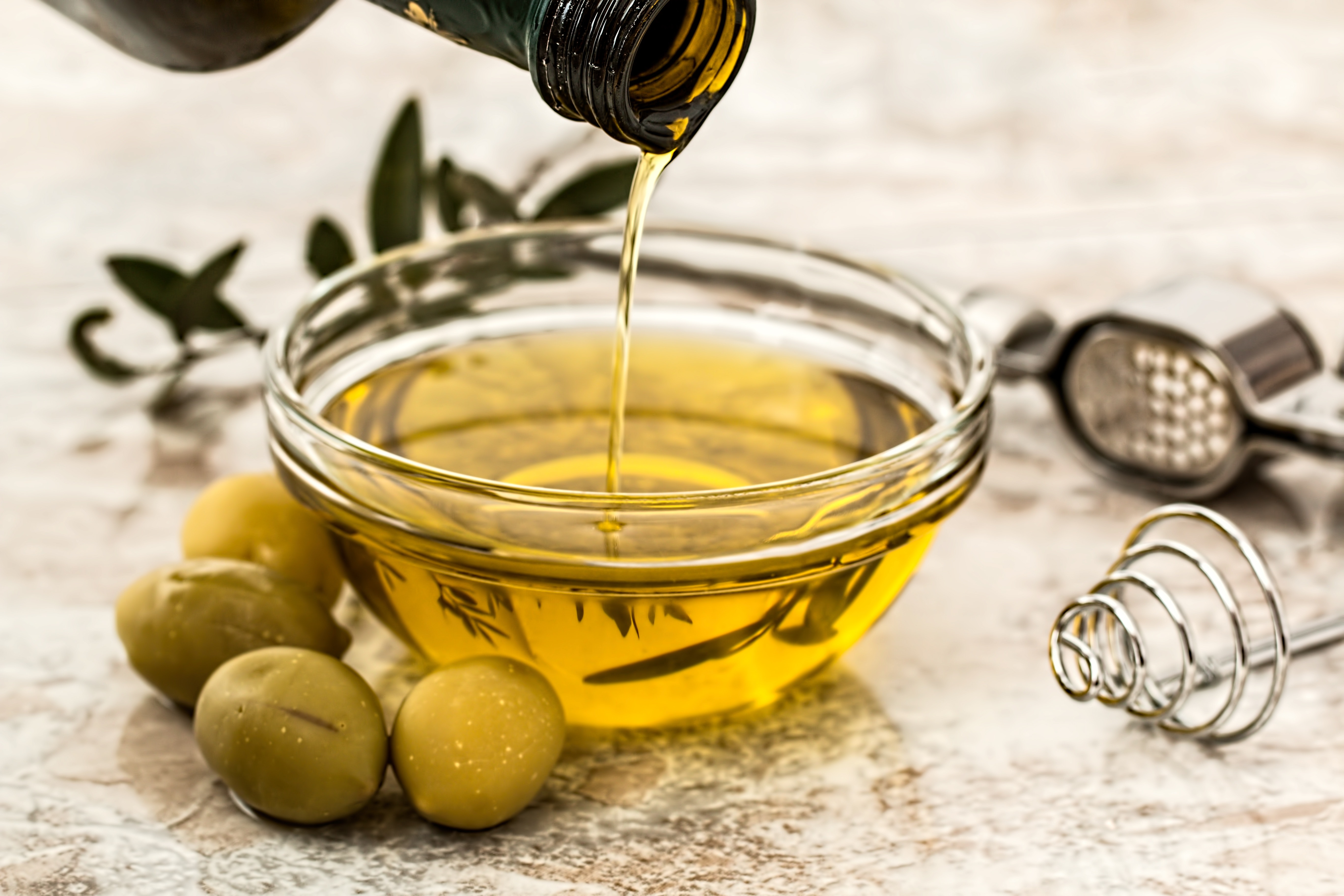 El aceite de oliva podría eliminar una bacteria que causa gastritis y úlceras