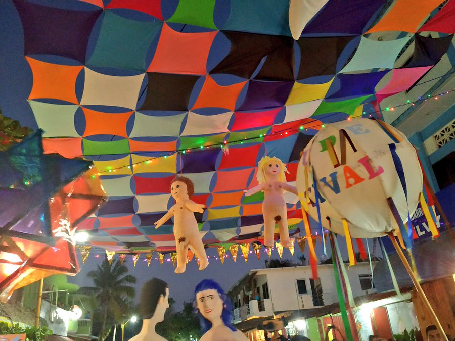 Cada año se realiza el festival nudista en Zipolite (Foto: @ElixMorgana)