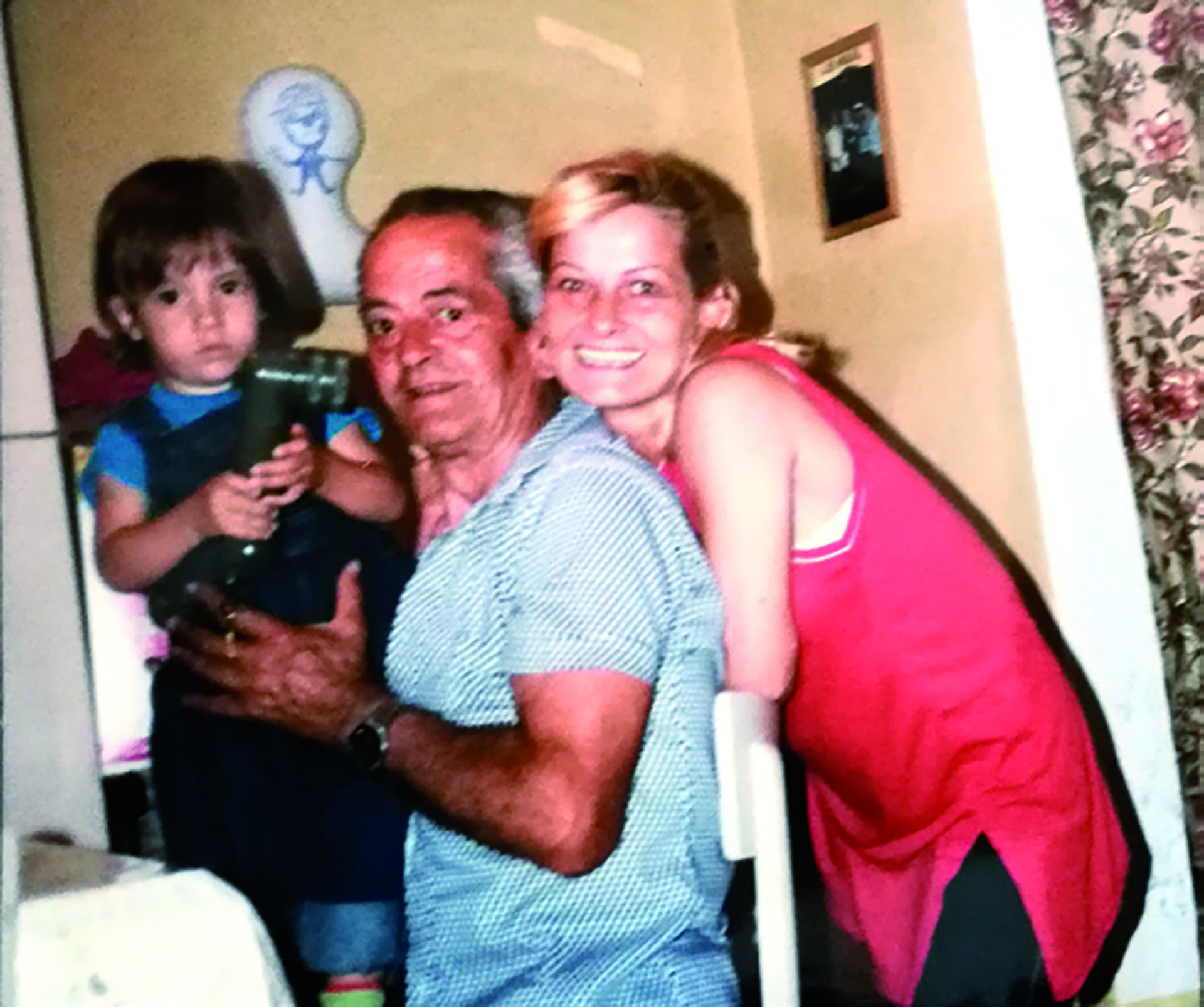 Marcela Basteri visitó a su familia italiana entre 1985 y 1986. Del libro "Luis Miguel. La historia" del periodista Javier León Herrera (Editorial Aguilar)