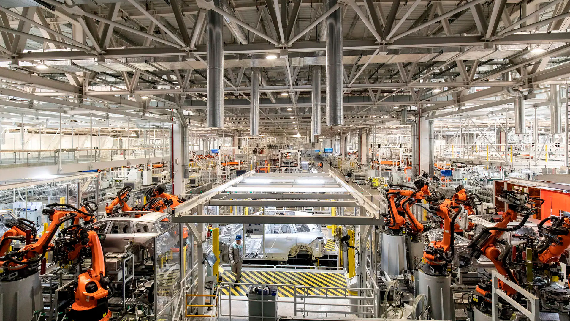 La economía china pierde impulso: la actividad manufacturera cayó en  septiembre y acumula seis meses de contracción - Infobae