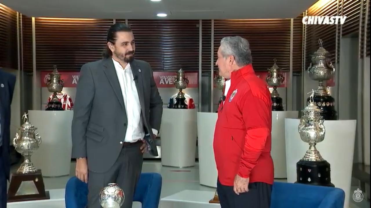 Víctor Manuel Vucetich comentó que Chivas es el reto más grande de su carrera como técnico (Foto: Chivas TV)