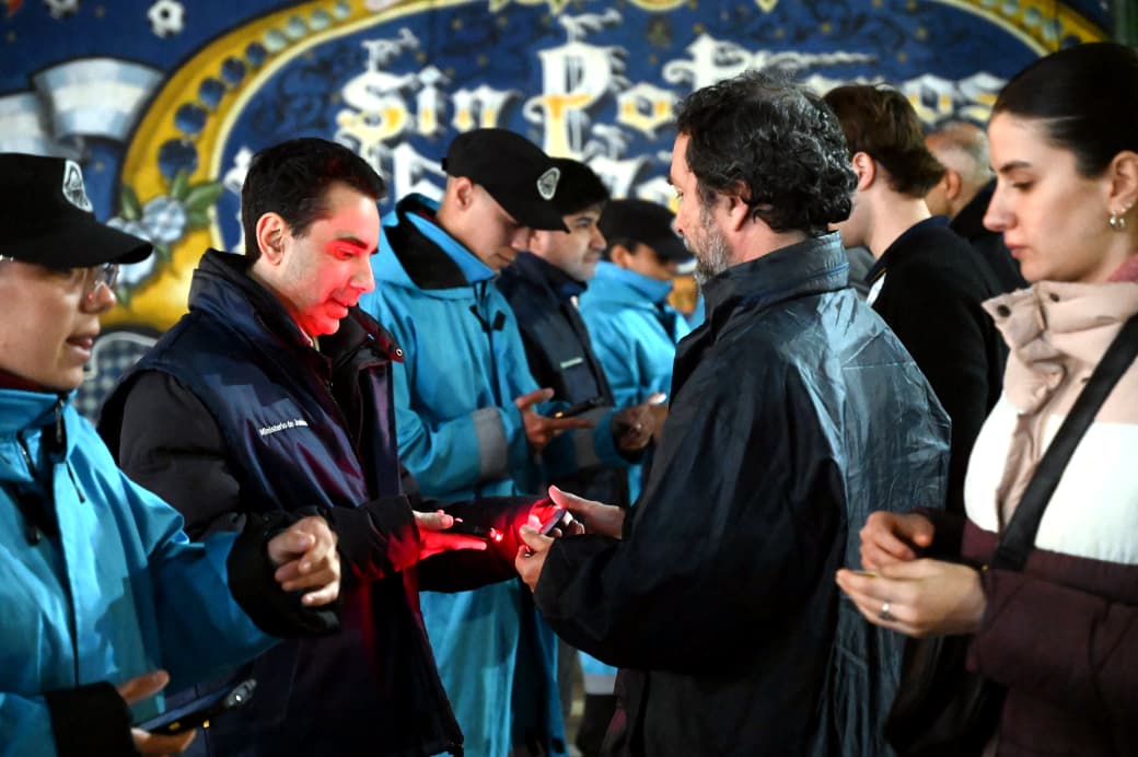 El Gobierno restringi&oacute; el ingreso de los deudores alimentarios a las canchas en el marco del programa Tribuna Segura