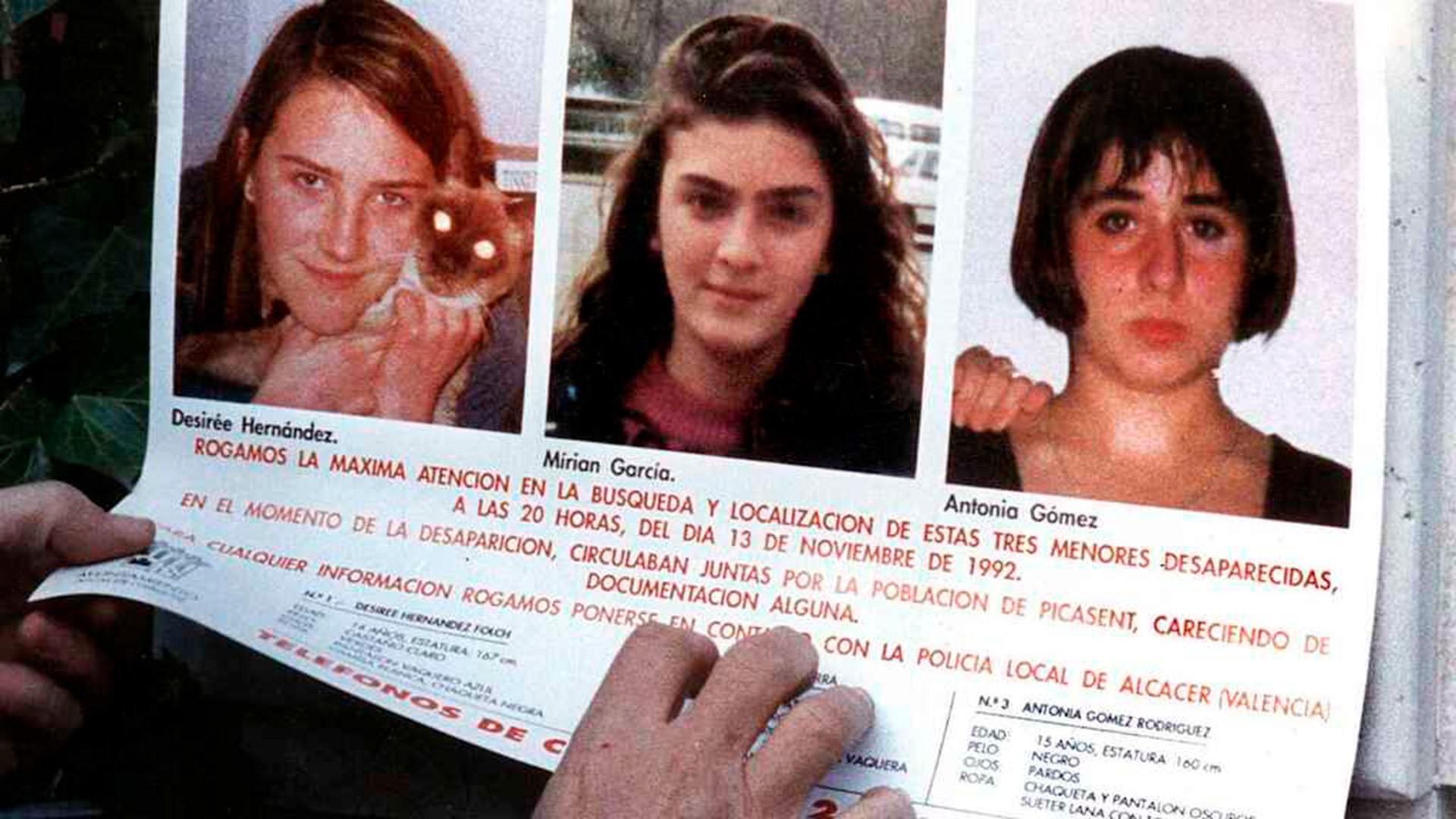 Desirée, Míriam y Toñi, de izquierda a derecha, las menores que desaparecieron en noviembre de 1992 y fueron halladas violadas y asesinadas 75 días después