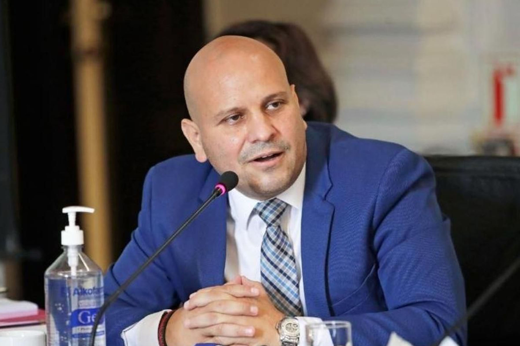 Alejandro Salas no descarta reemplazar a Dimitri Senmache como ministro del Interior: “Dispuesto a servir al país”