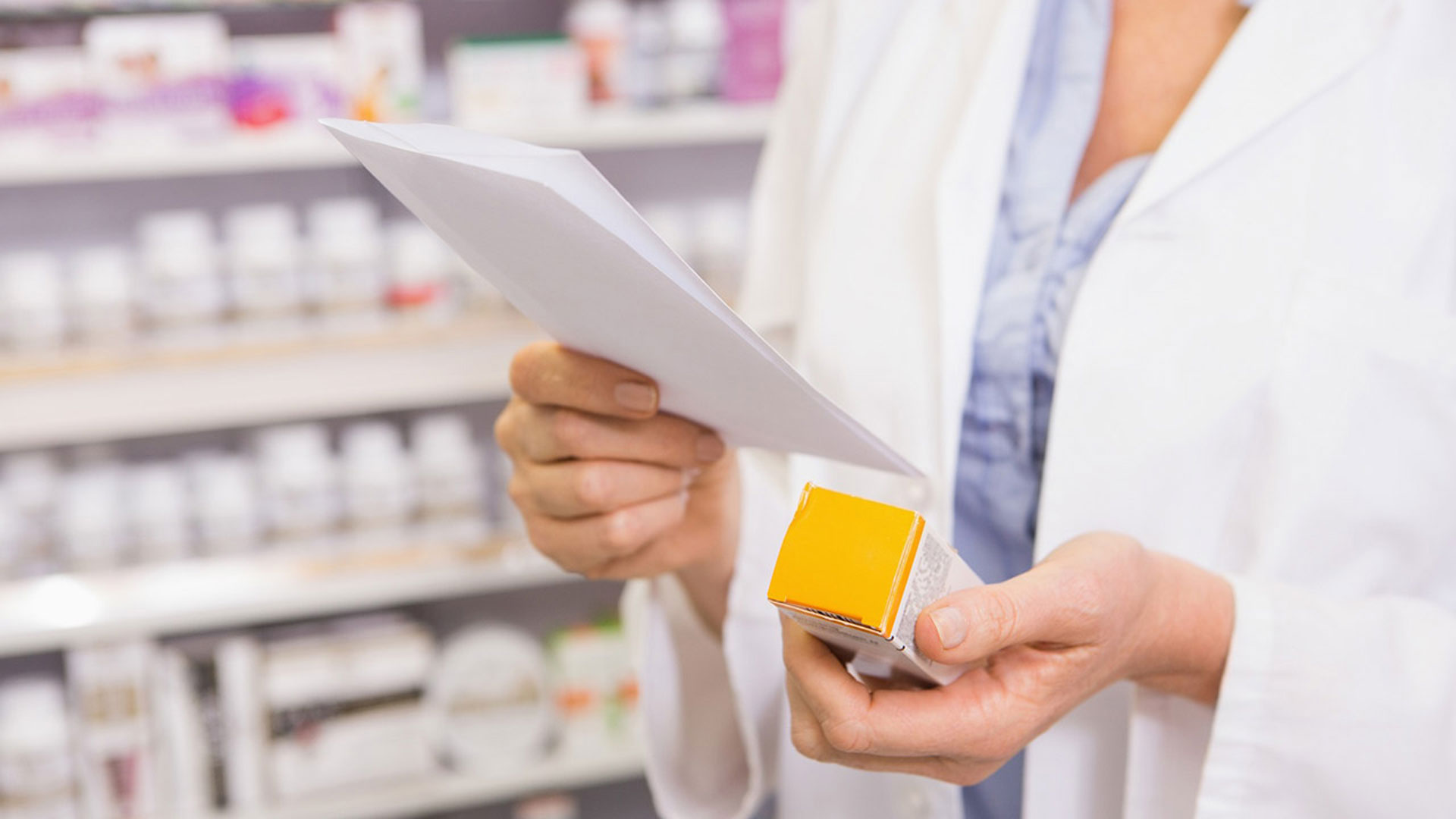 Tras un acuerdo con las farmacéuticas, el Gobierno continuará entregando medicamentos gratuitos a los afiliados del PAMI