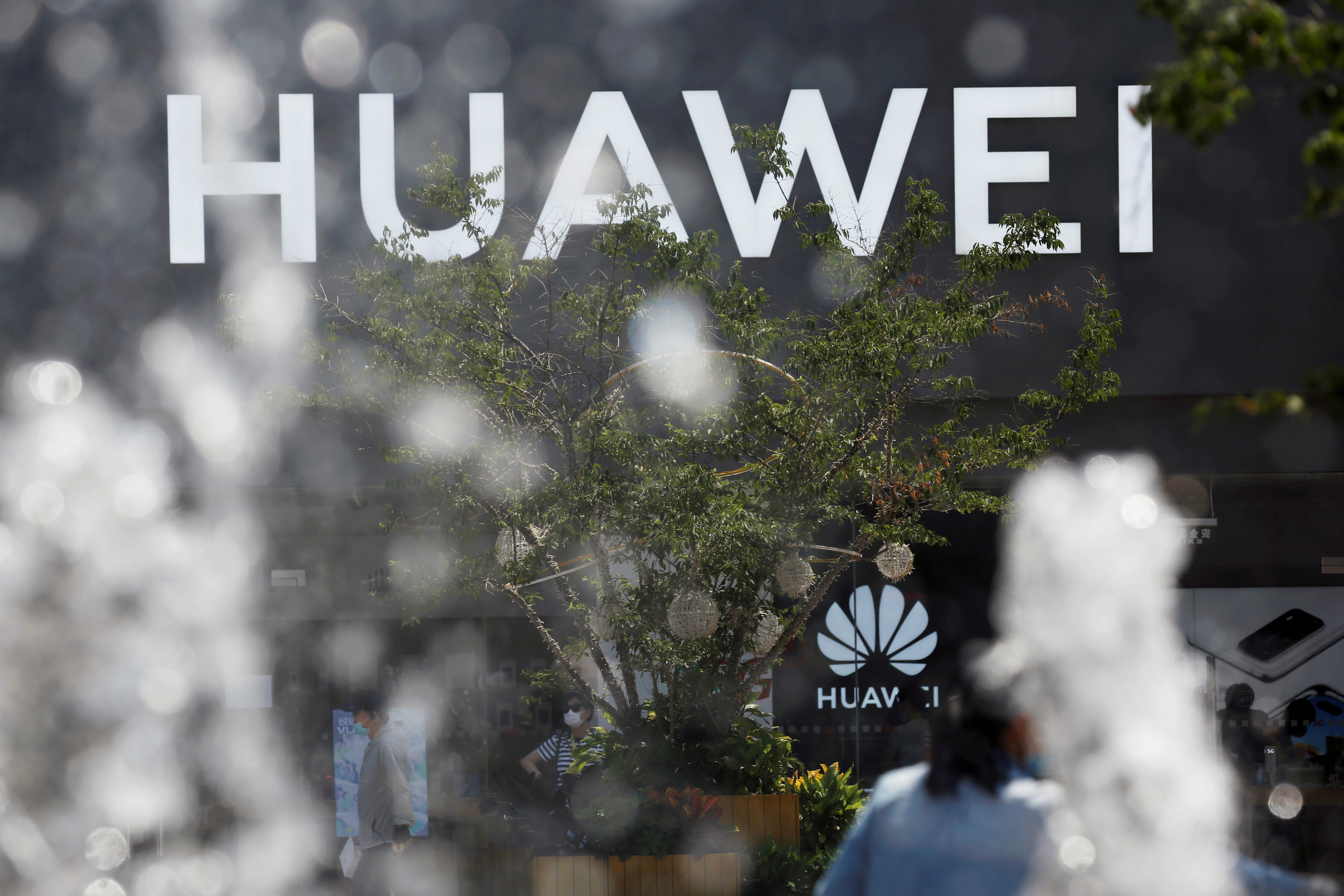 El gobierno chino busca desplegar la tecnología 5G de Huawei (REUTERS/Tingshu Wang)