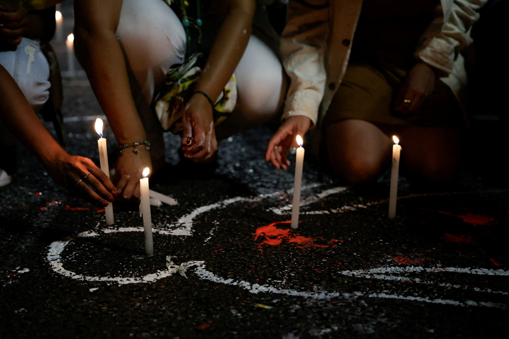 La noche hiperactiva de Victoria Villarruel en las redes sociales: likes sugestivos sobre su futuro y la tensión con Milei