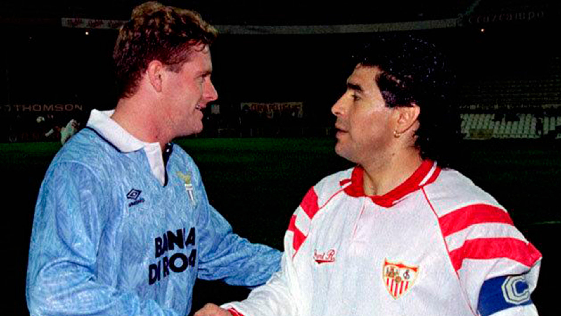 El día que Gascoigne tuvo una charla inédita con Maradona (Reuters)