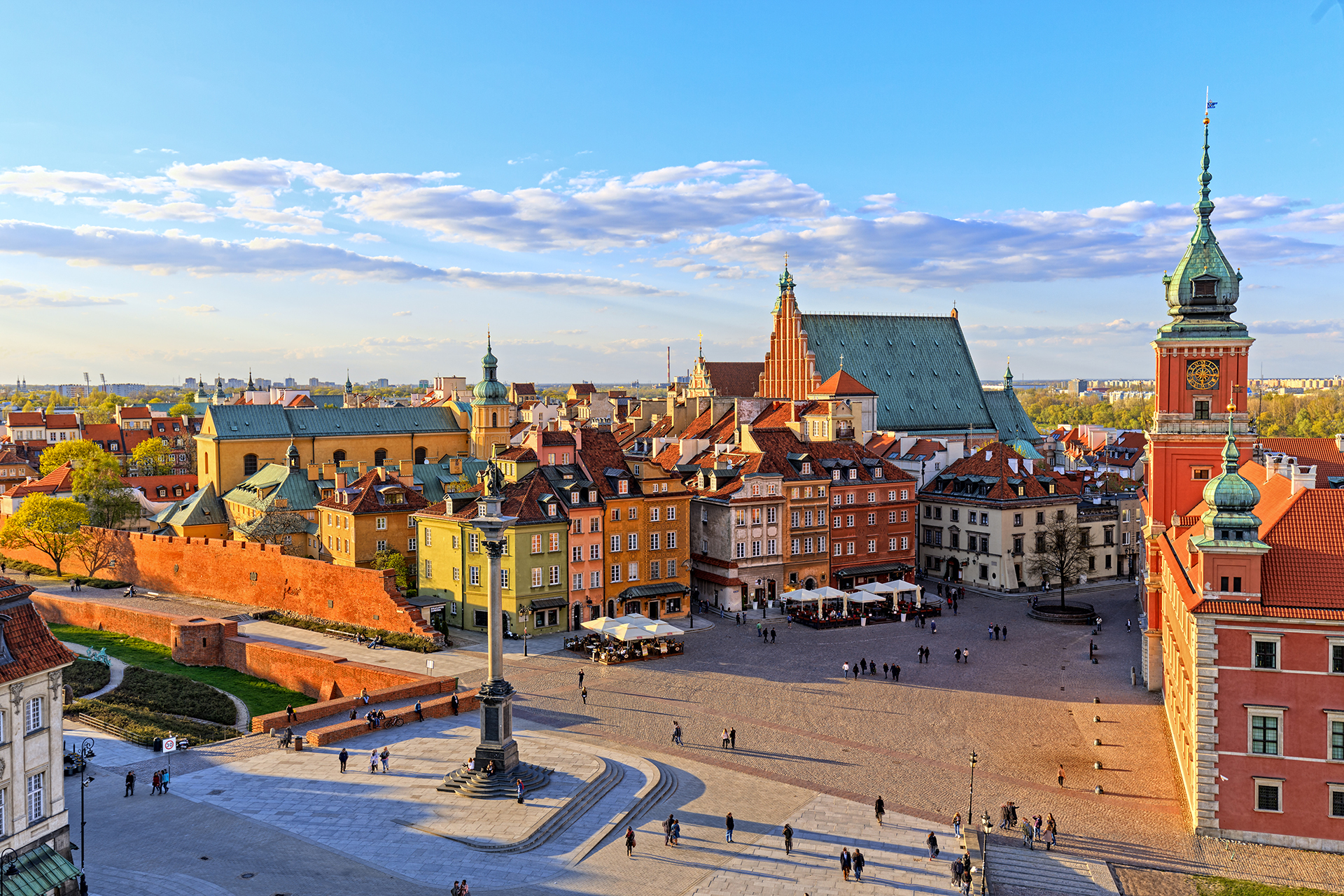 Varsovia, una de las tres ciudades polacas que se encuentra entre las 10 principales, se ha mantenido bastante estable durante los últimos 12 meses
