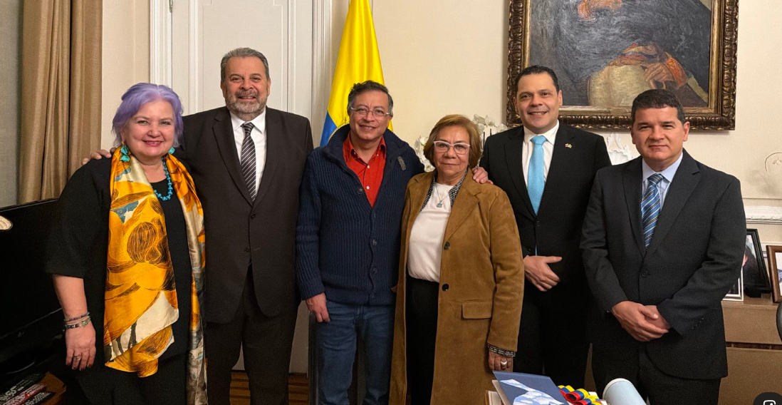 Gustavo Petro se reunió con la oposición de la Asamblea Nacional de  Venezuela: el encuentro desató críticas - Infobae