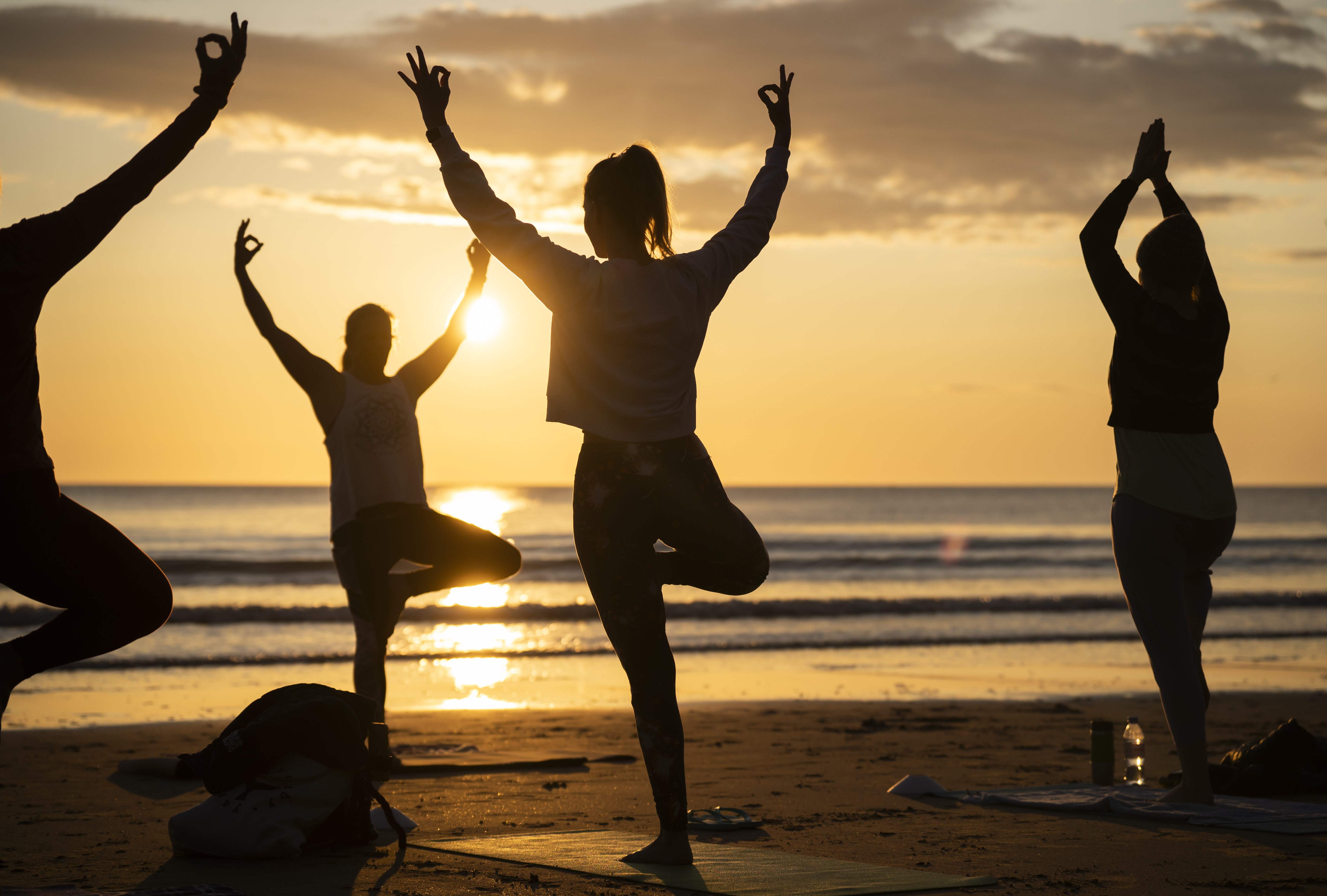 Cuáles son los 9 beneficios para la salud que brinda practicar yoga