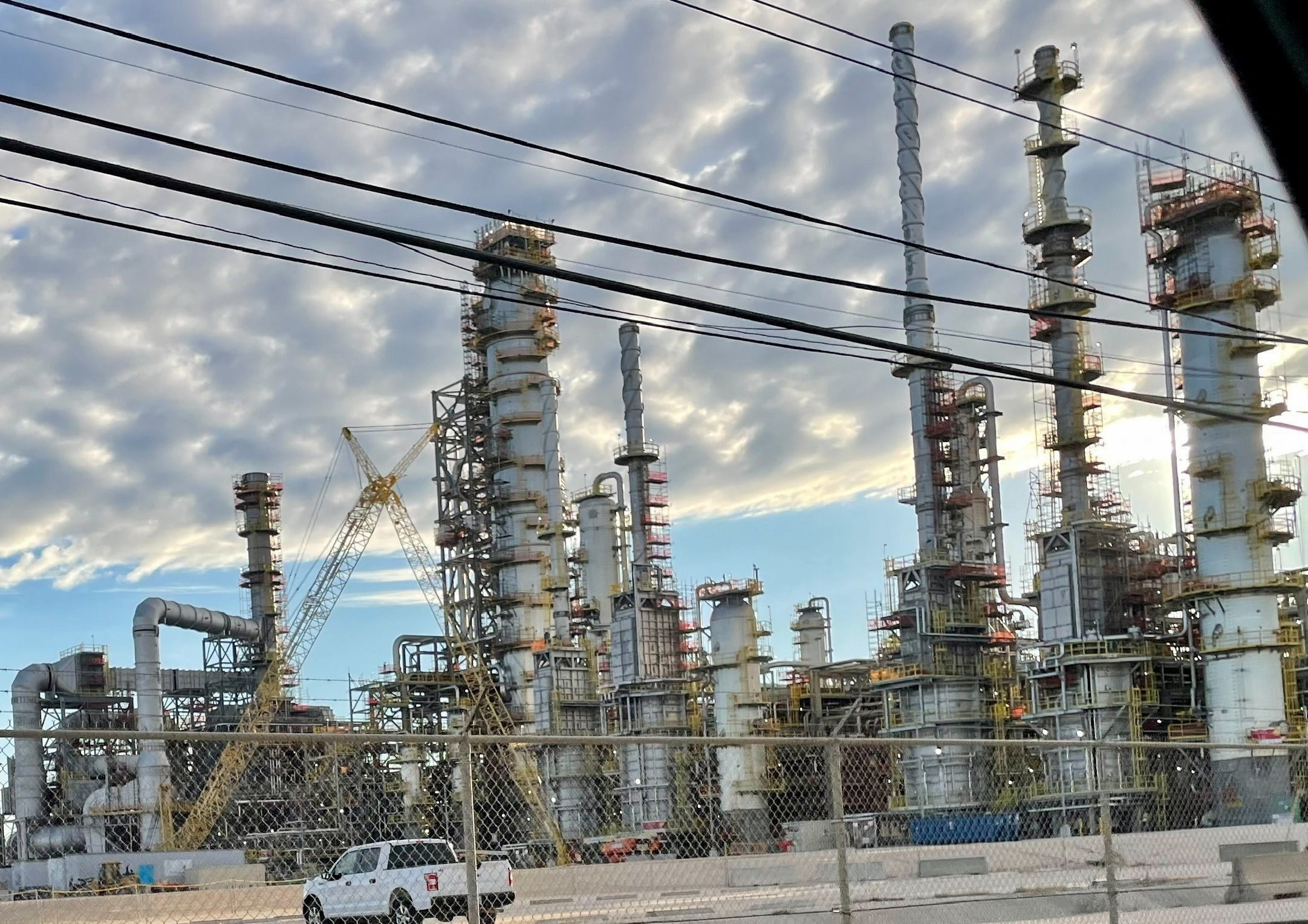Vista general de la refinería de Exxon en Beaumont, Texas (REUTERS/Erwin Seba)