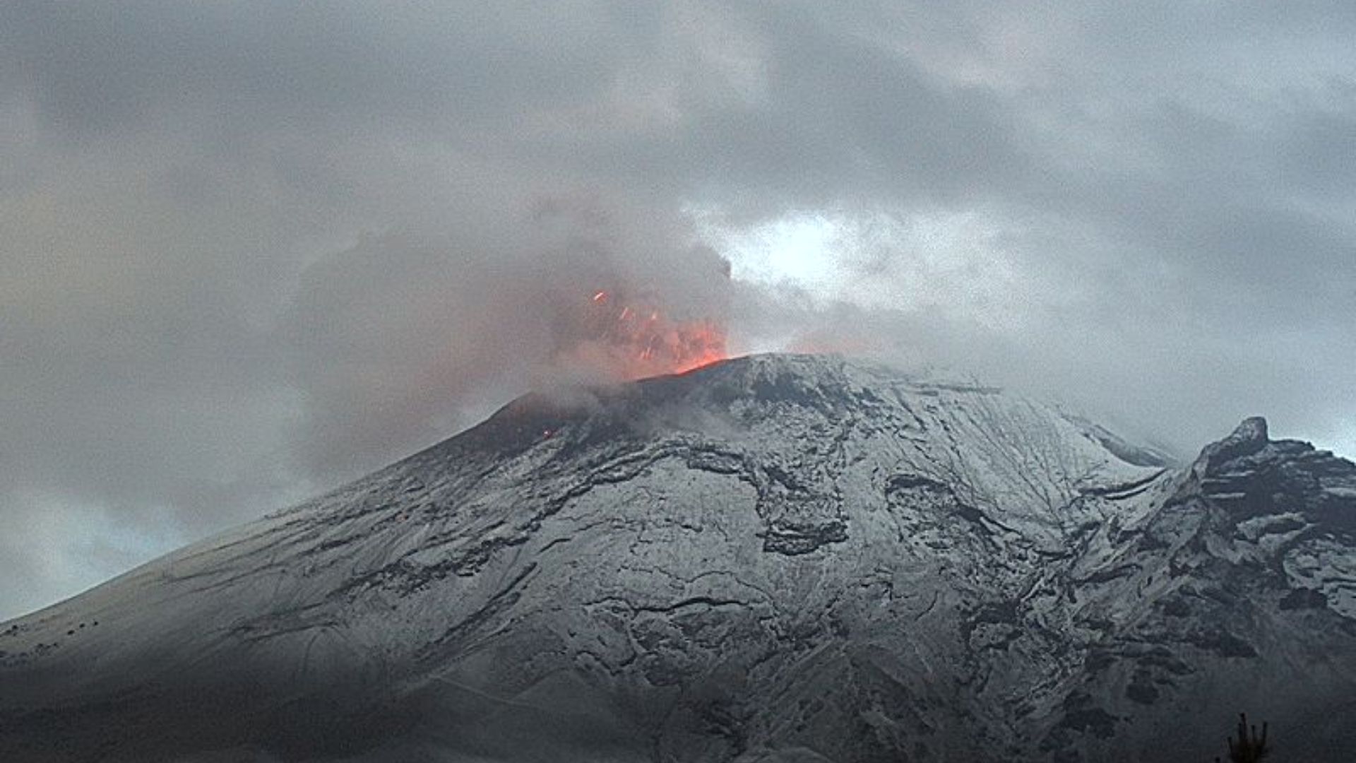 Volcán Popocatépetl hoy 22 de mayo: se registró una nueva explosión de “Don Goyo”