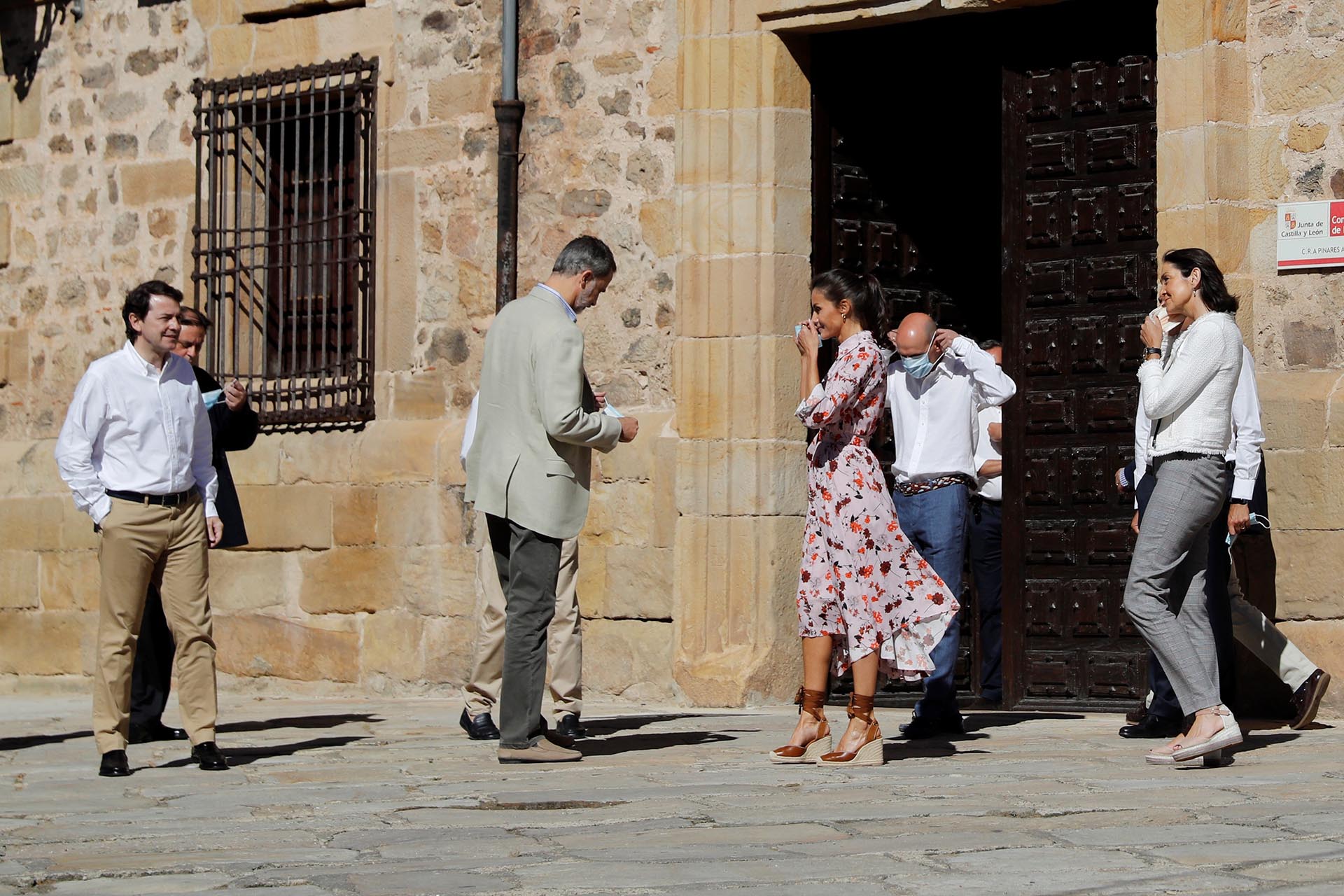 Castilla y León es la novena comunidad autónoma que recorren los reyes Felipe y Letizia, en agradecimiento por el esfuerzo hecho durante la pandemia y para transmitir su apoyo ante el escenario de crisis en el que está inmerso el país