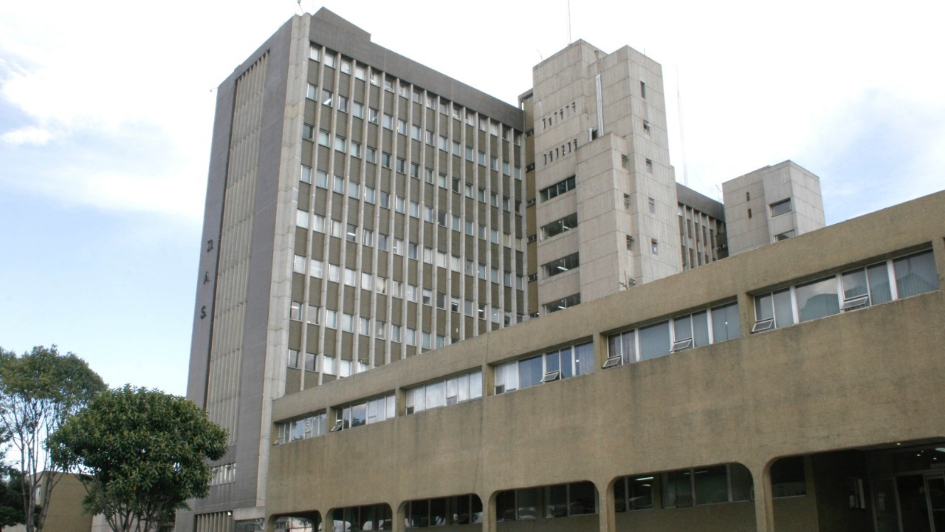 Archive image of the DAS façade.  A former DAS official now leads an investigation against her former bosses.  (Colpress)