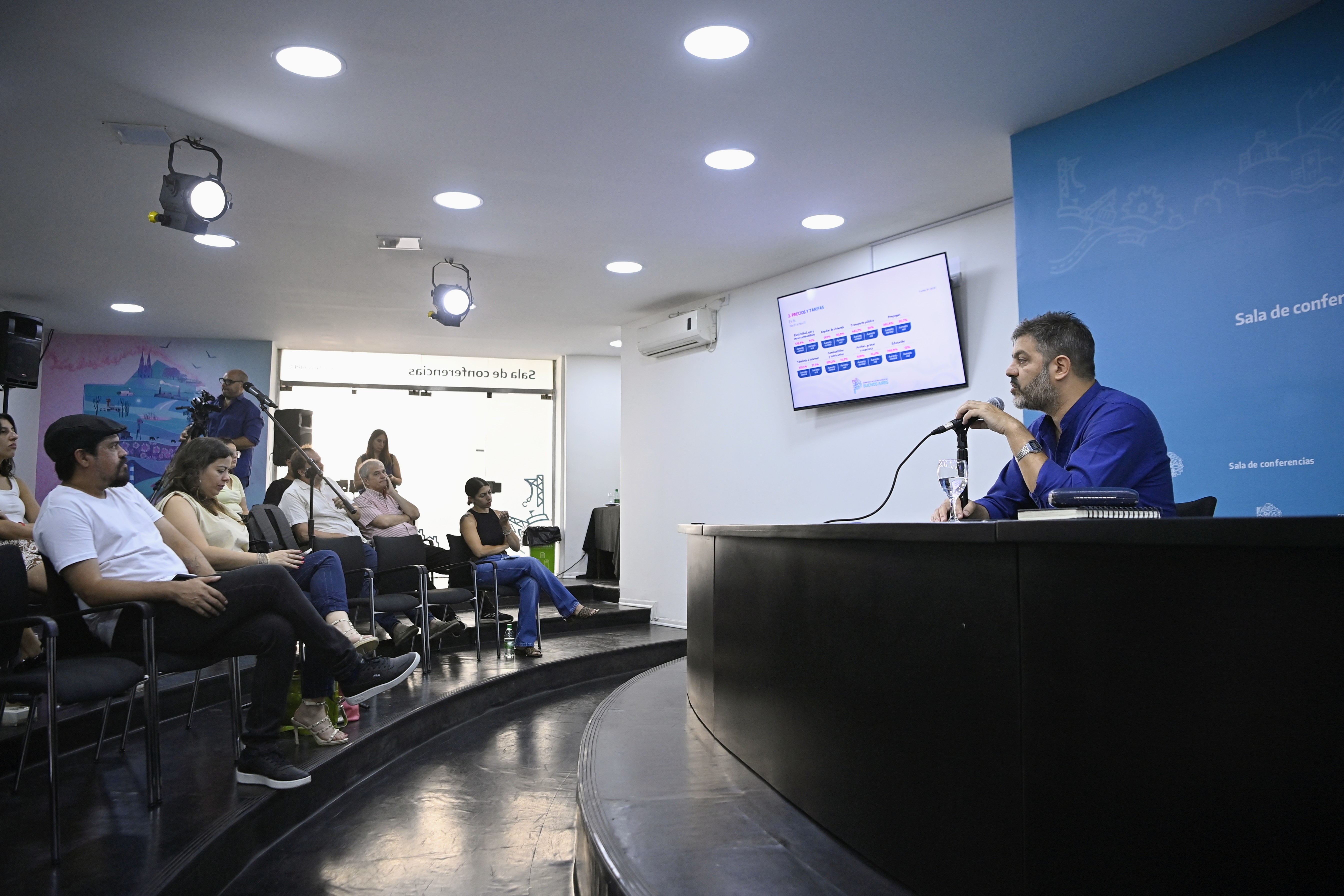 Frente a la amenaza rusa, Zelensky le pidió a EEUU garantías de seguridad para Ucrania durante medio siglo: Trump le ofreció 15 años