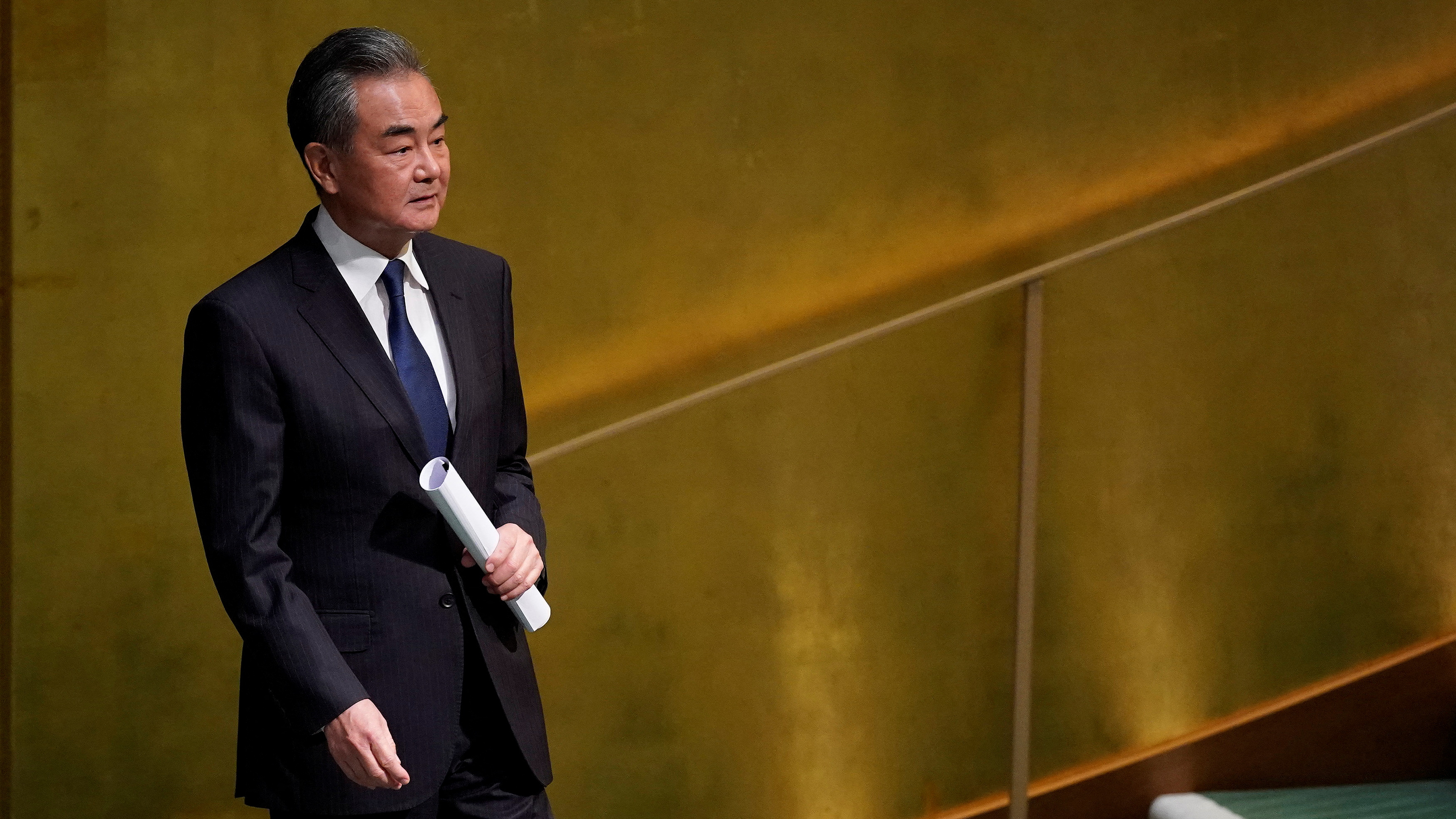 Wang Yi asiste a la 77ª sesión de la Asamblea General de las Naciones Unidas en la sede de la ONU en Nueva York, Estados Unidos, el 24 de septiembre de 2022. REUTERS/Eduardo Munoz