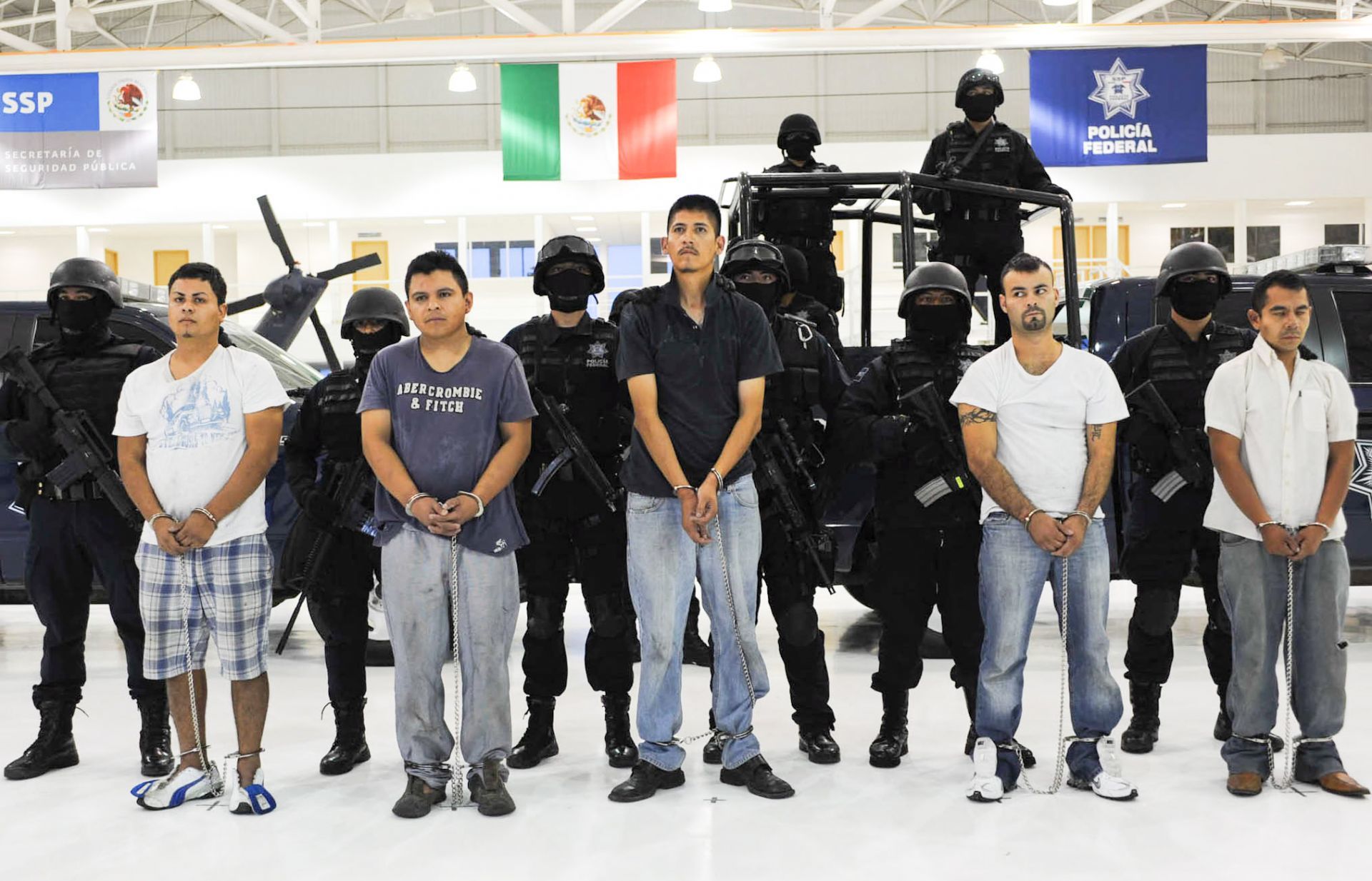 Los jóvenes fueron detenidos, incomunicados y torturados para que se adjudicaran el atentado con el coche bomba de 2010 en Ciudad Juárez. (FOTO: IGNACIO MARISCAL/CUARTOSCURO)