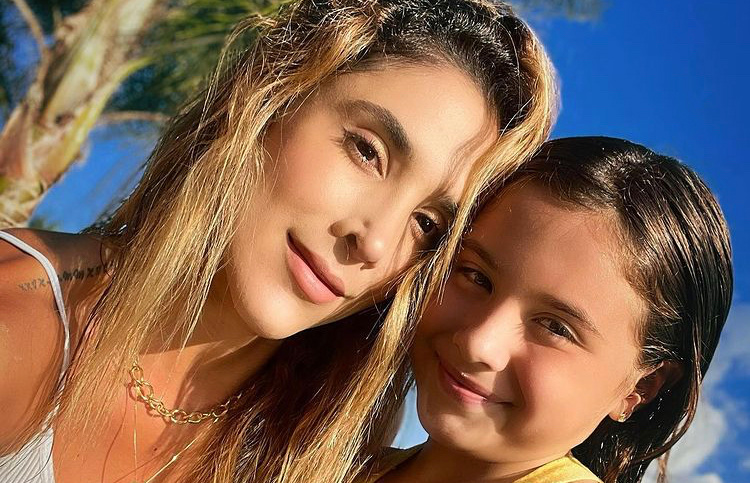 La mayor parte del contenido de Daniela Ospina, influenciadora y empresaria, gira en torno a Salomé, su hija con el futbolista James Rodríguez. Foto: Instagram